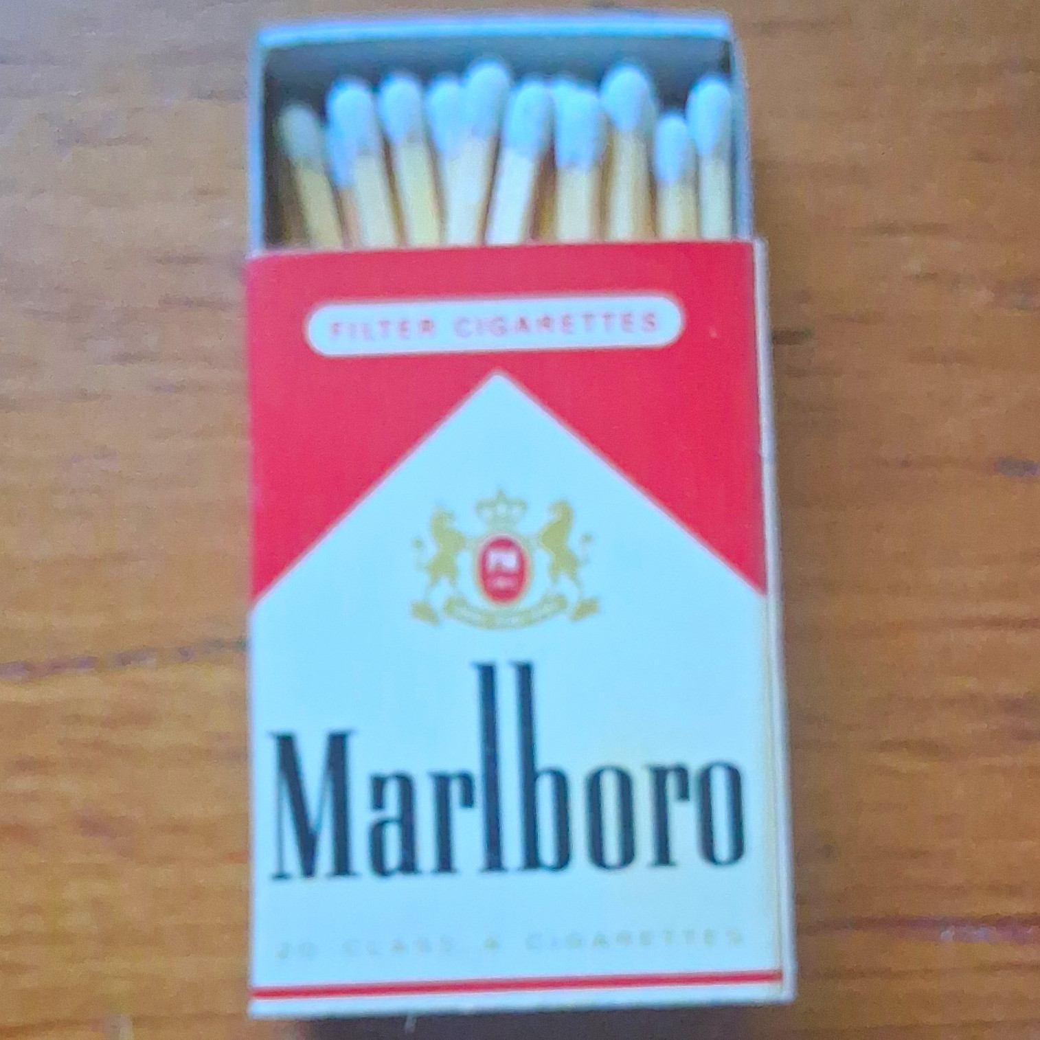 Marlboro Cigarette Collectible Matchbook Slide Through Box. VINTAGE & RARE Marlboro Cigarette Collectible Matchbook Slide Through Box. VINTAGE & RARE
