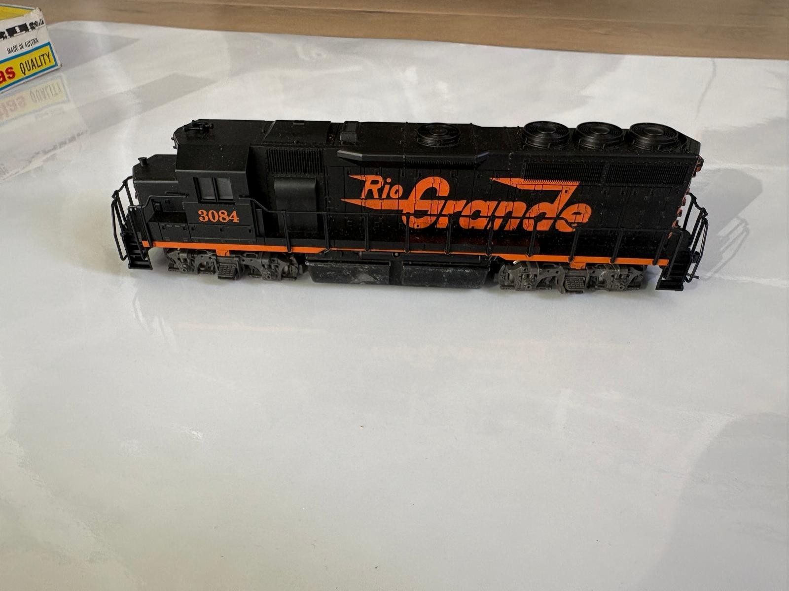 Atlas HO Vintage — Rio Grande Diesel #3084