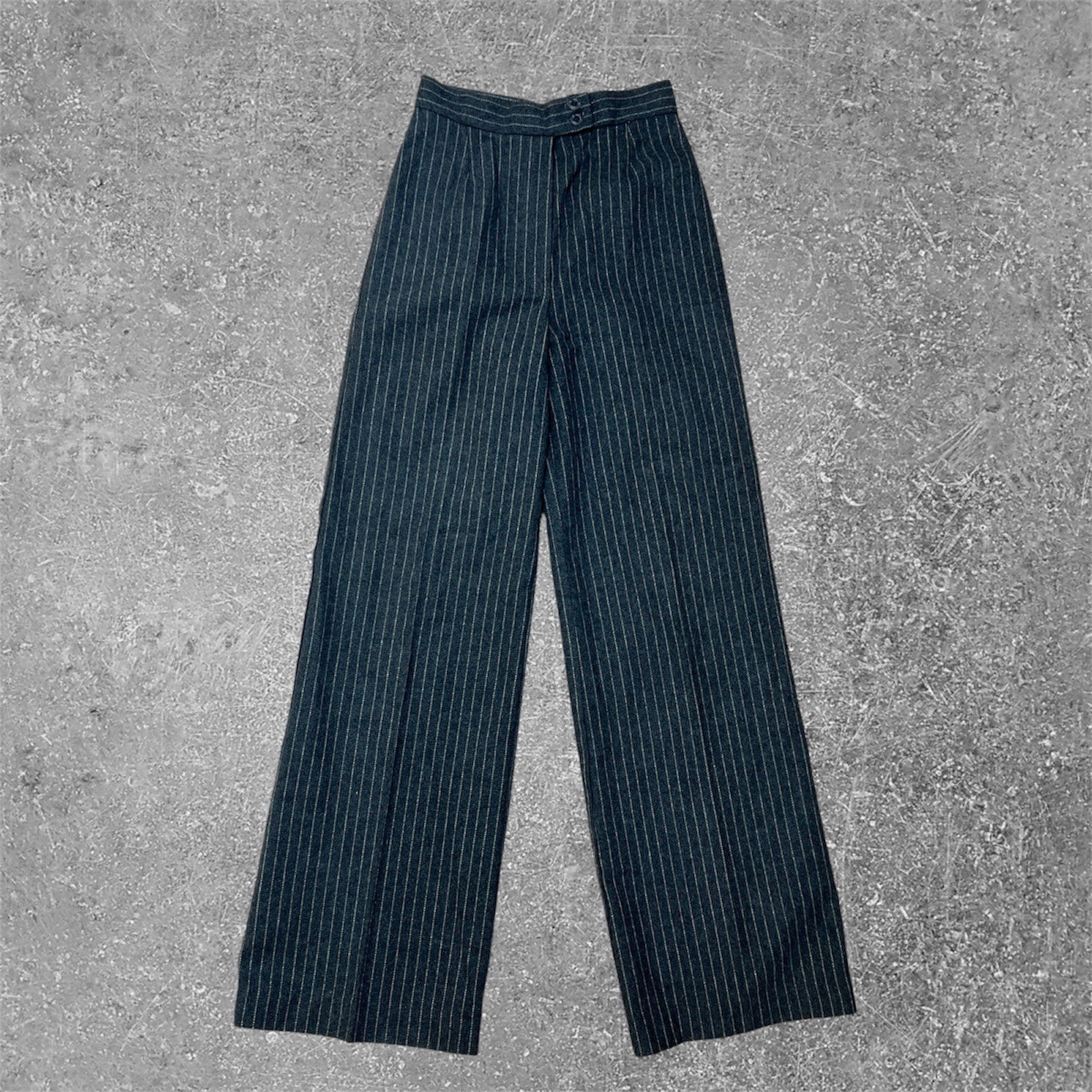 Vintage Pinstripe Wide Leg Trousers Women 25x32 Charcoal Grey High Rise Pleated