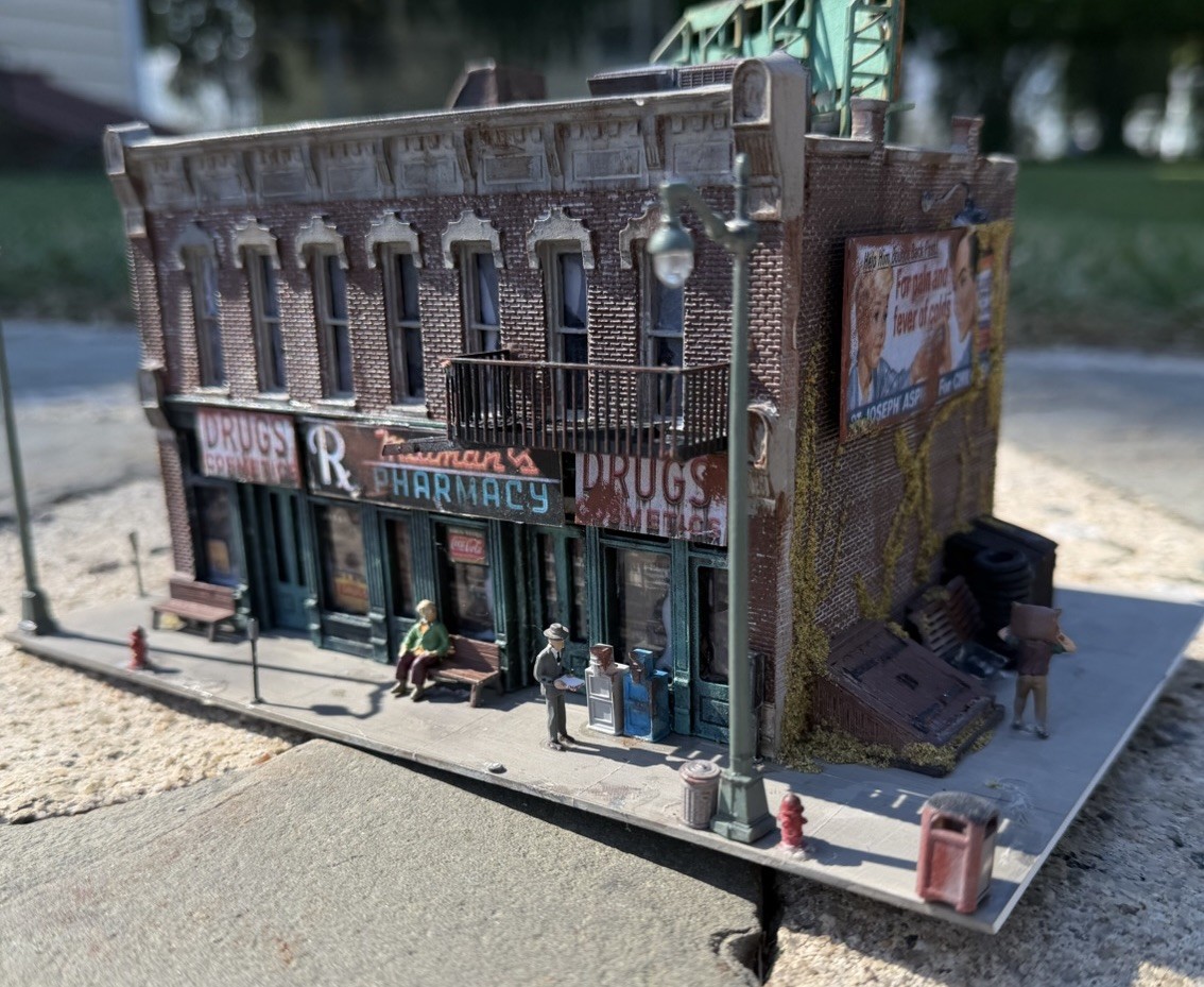 HO Scale Custom Built Up Building “Maimans Pharmacy” Merchants Row Diaroma HO Scale Custom Built Up Building “Maimans Pharmacy” Merchants Row Diaroma