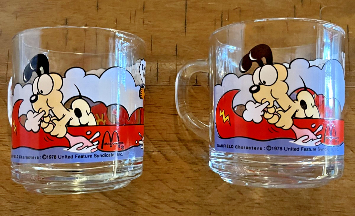 Vintage 1978 McDonalds Garfield Glass Coffee Drinking Mugs Cups Set Of 2