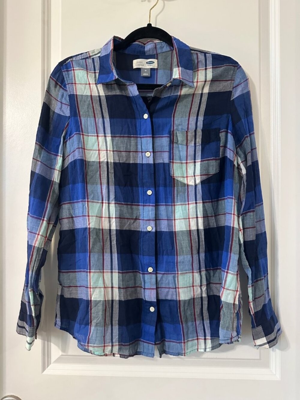 Old Navy Blue Plaid Button-Front Shirt M