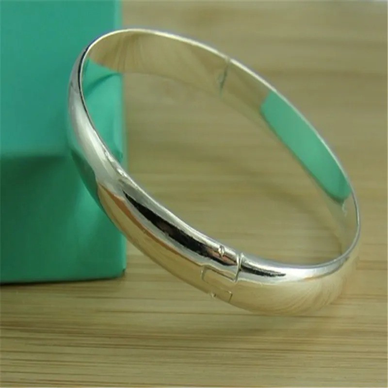 Womens 925 Sterling Silver Smooth Open Bangle Fashion Bracelet Womens 925 Sterling Silver Smooth Open Bangle Fashion Bracelet