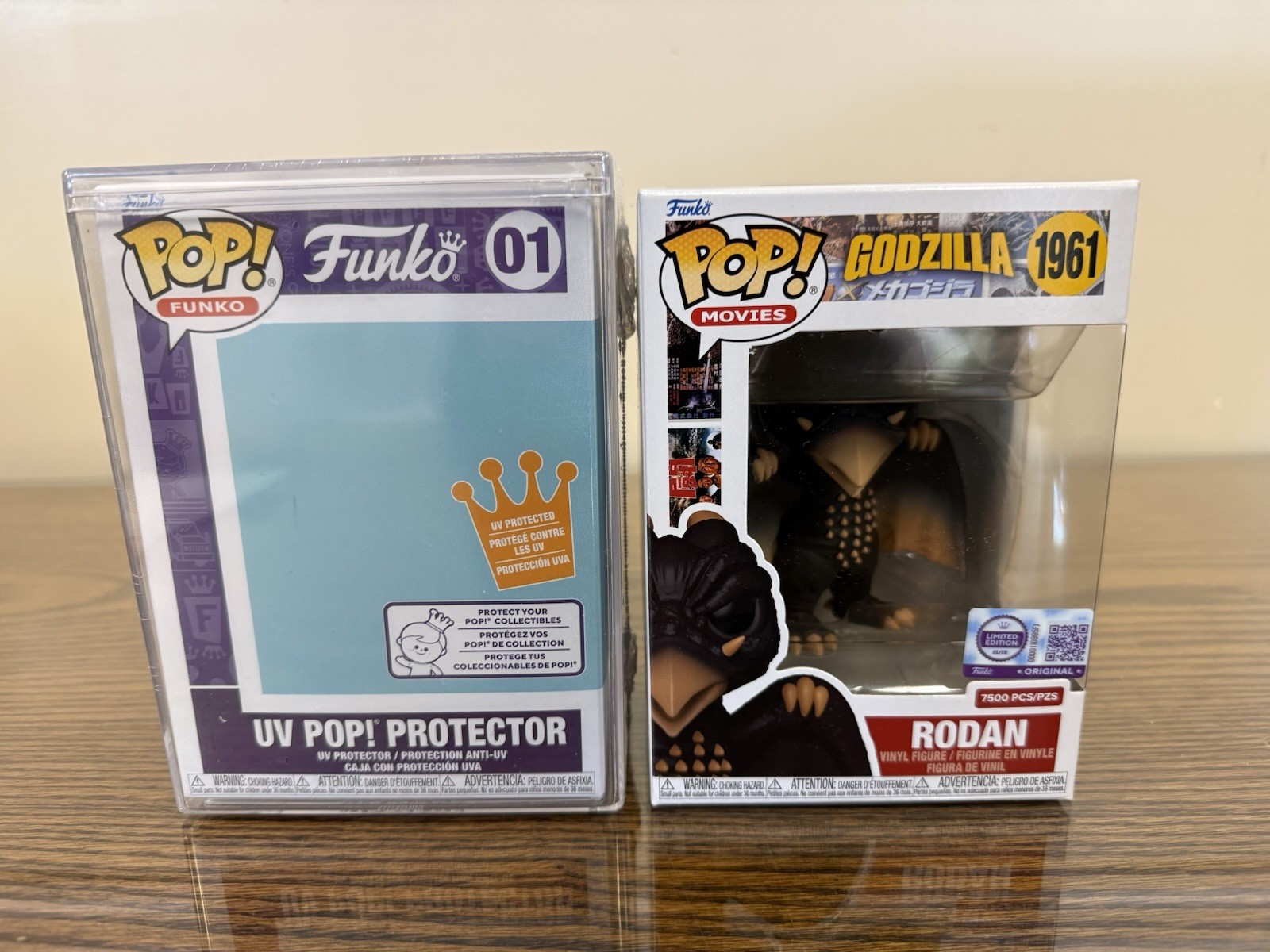 Funko Pop Rodan Godzilla #1961 LE 7500 + Hard Protector