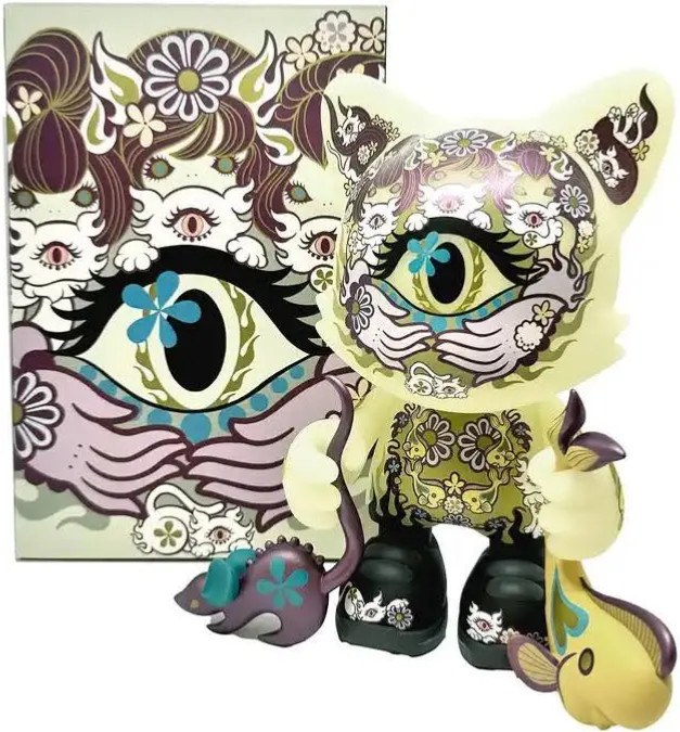 Superplastic Junko Mizuno Janky vinyl figure 8 inch Superplastic Junko Mizuno Janky vinyl figure 8 inch