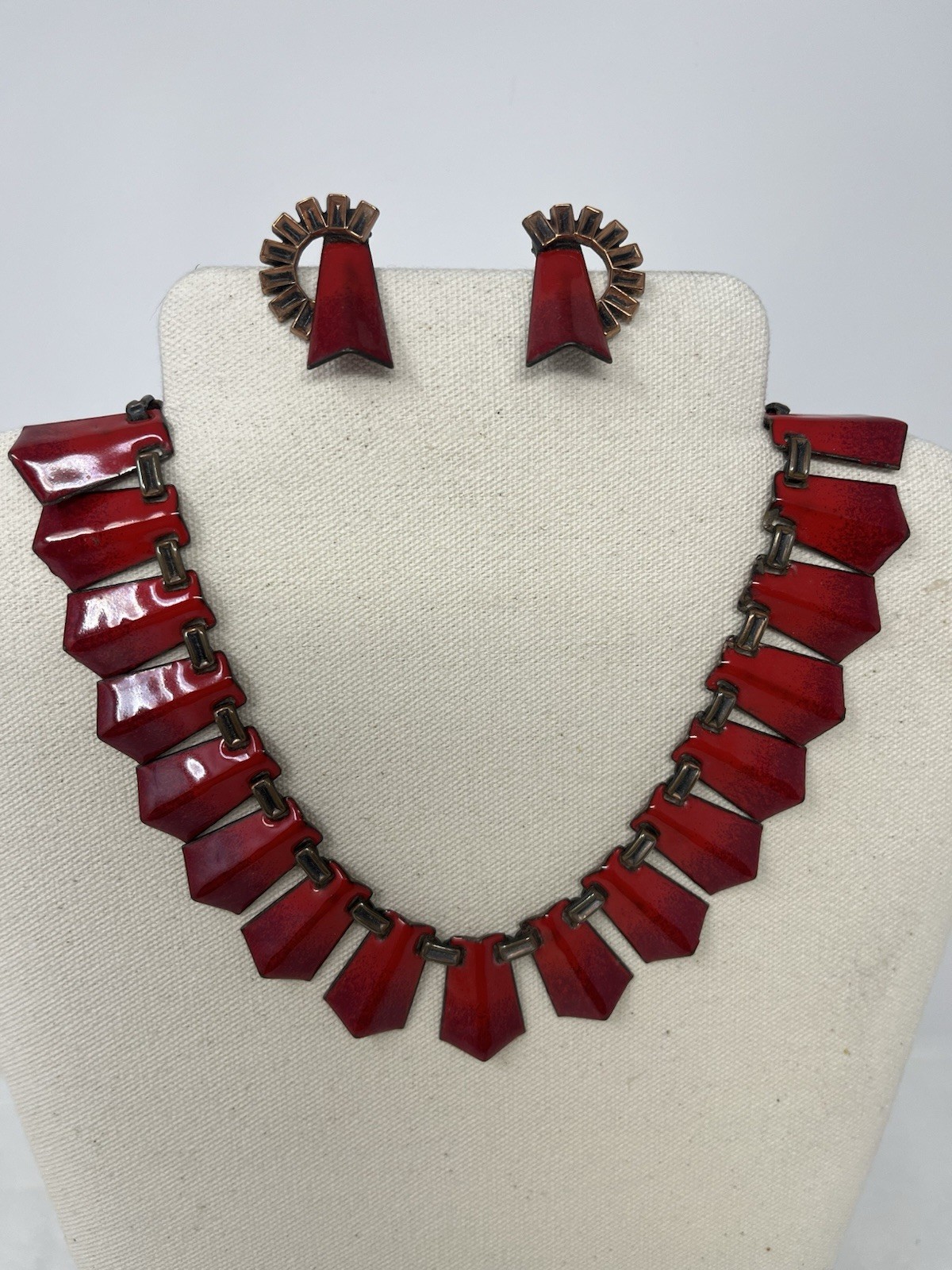 VINTAGE 1950s MATISSE RED ENAMEL/ COPPER NECKLACE WITH MATCHING CLIP-ON EARRINGS