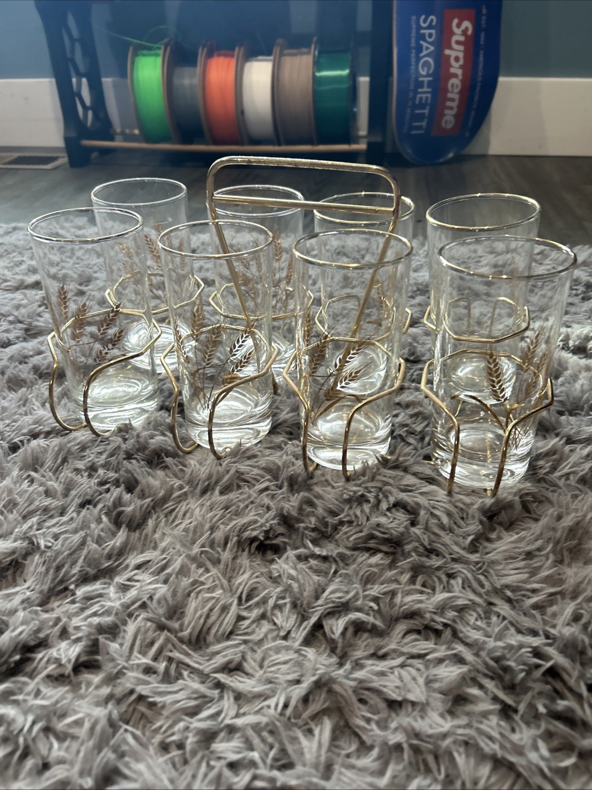 Vintage MCM Set of 8 Libbey Wheat Pattern Glasses w/ Gold Metal Carrier Vintage MCM Set of 8 Libbey Wheat Pattern Glasses w/ Gold Metal Carrier