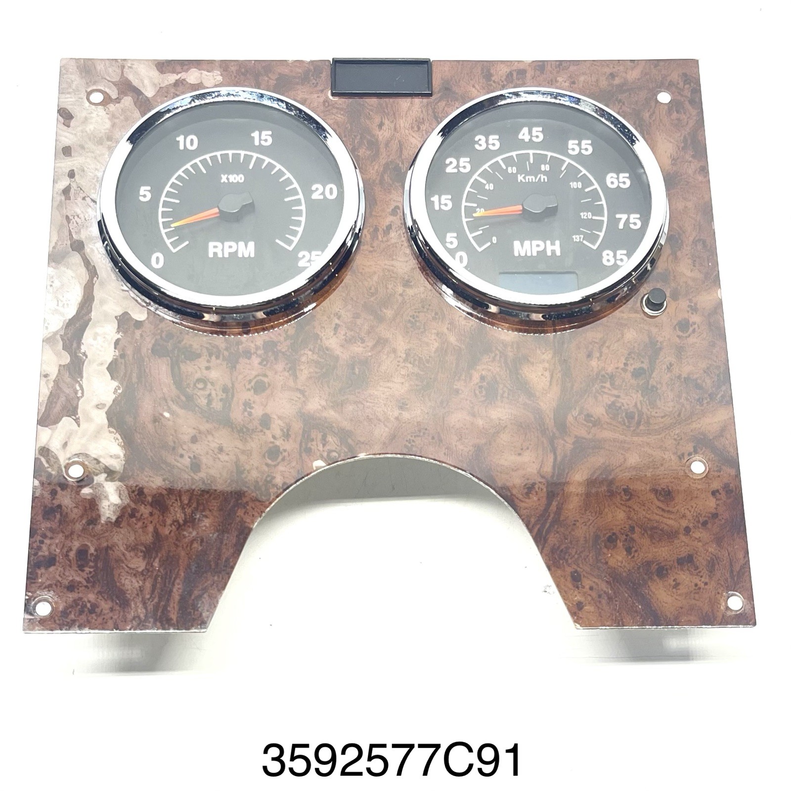 2007 International 9200i 9400i9900i 5600i Gauge Cluster OEM 3592577C91