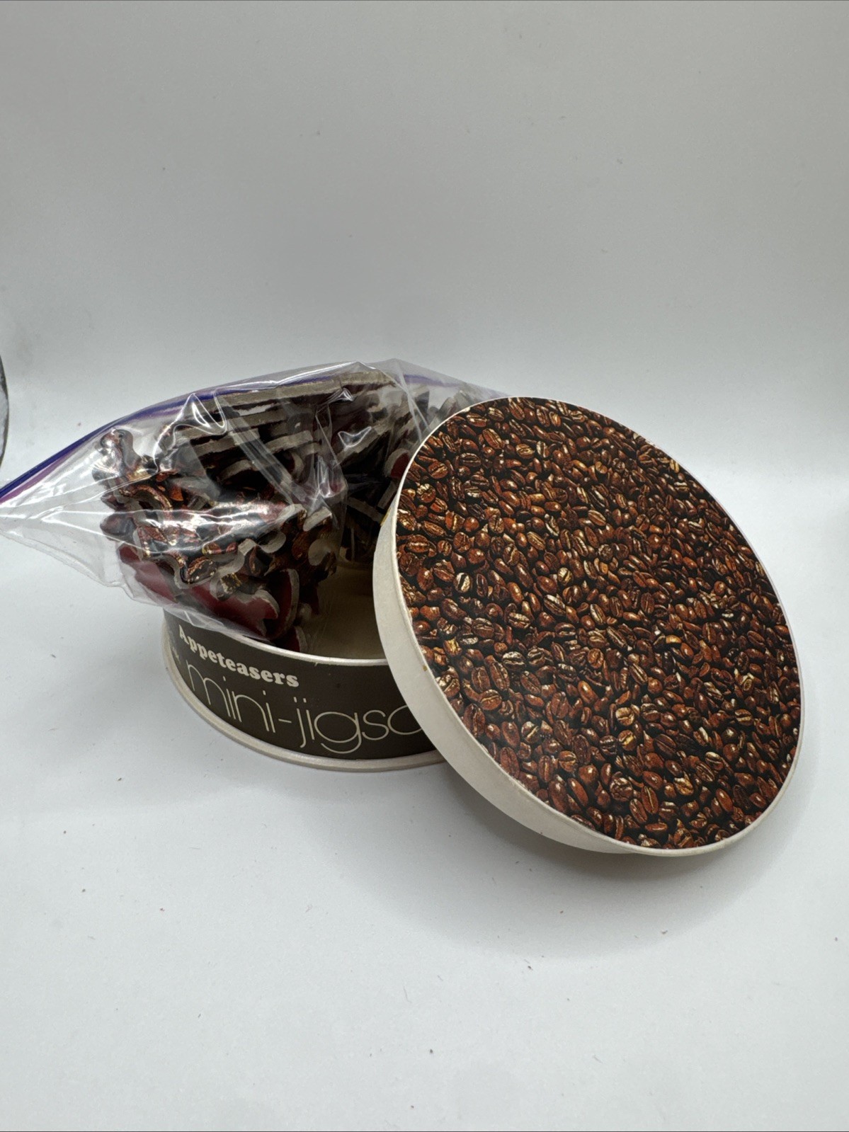Vintage 1973 Appeteasers COFFEE BEaN Springbok 7\ Vintage 1973 Appeteasers COFFEE BEaN Springbok 7\