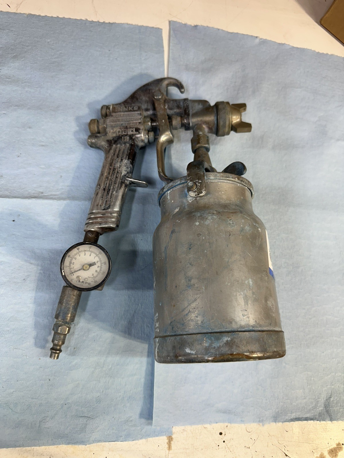RARE, OLD, Vintage Binks Model 18 Paint Sprayer Gun RARE, OLD, Vintage Binks Model 18 Paint Sprayer Gun