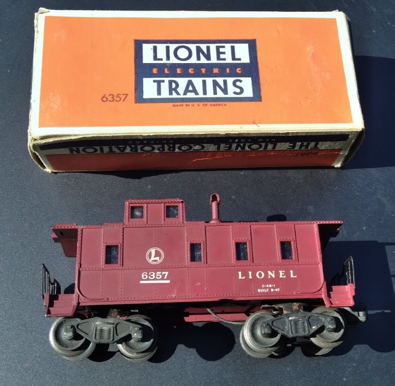 Lionel Postwar O O27 Gauge Rare 6357 Maroon Caboose With Maroon Smoke Stack R7