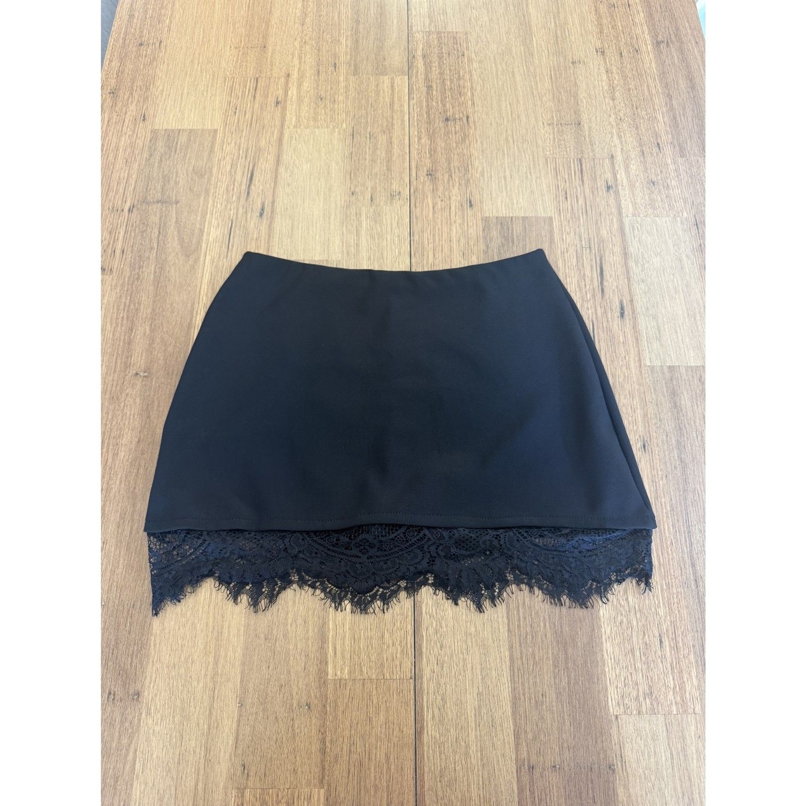 Free Haven Womens Black Lace Trim Mini Skirt Skort Built In Shorts Medium Y2K