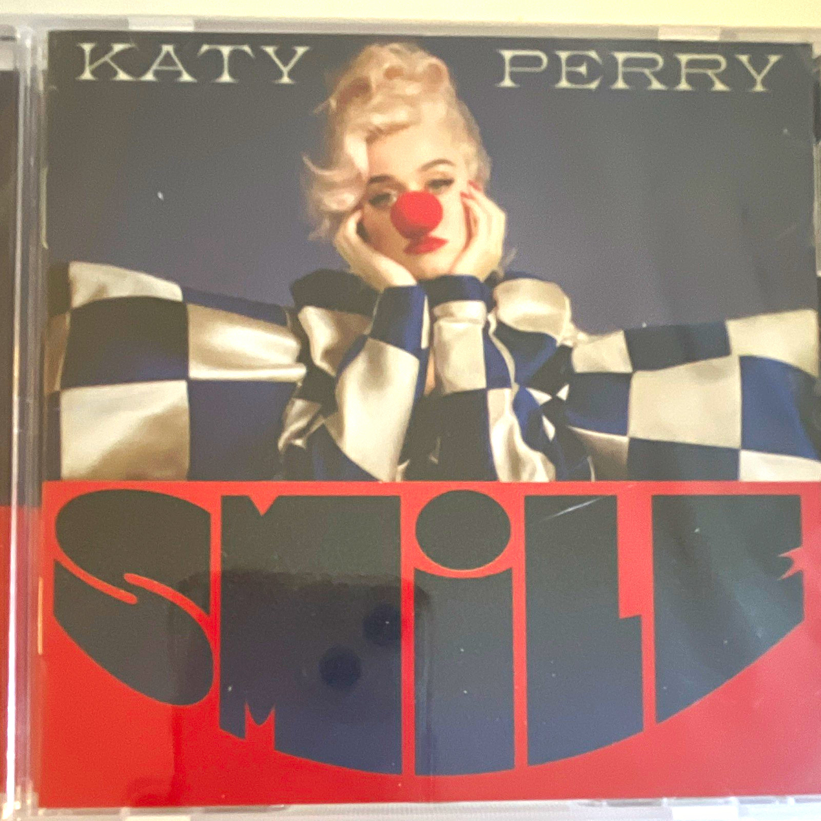 Katy Perry - Smile (CD, 2020) Capitol Records Pop Album Jewel Case 12 Tracks
