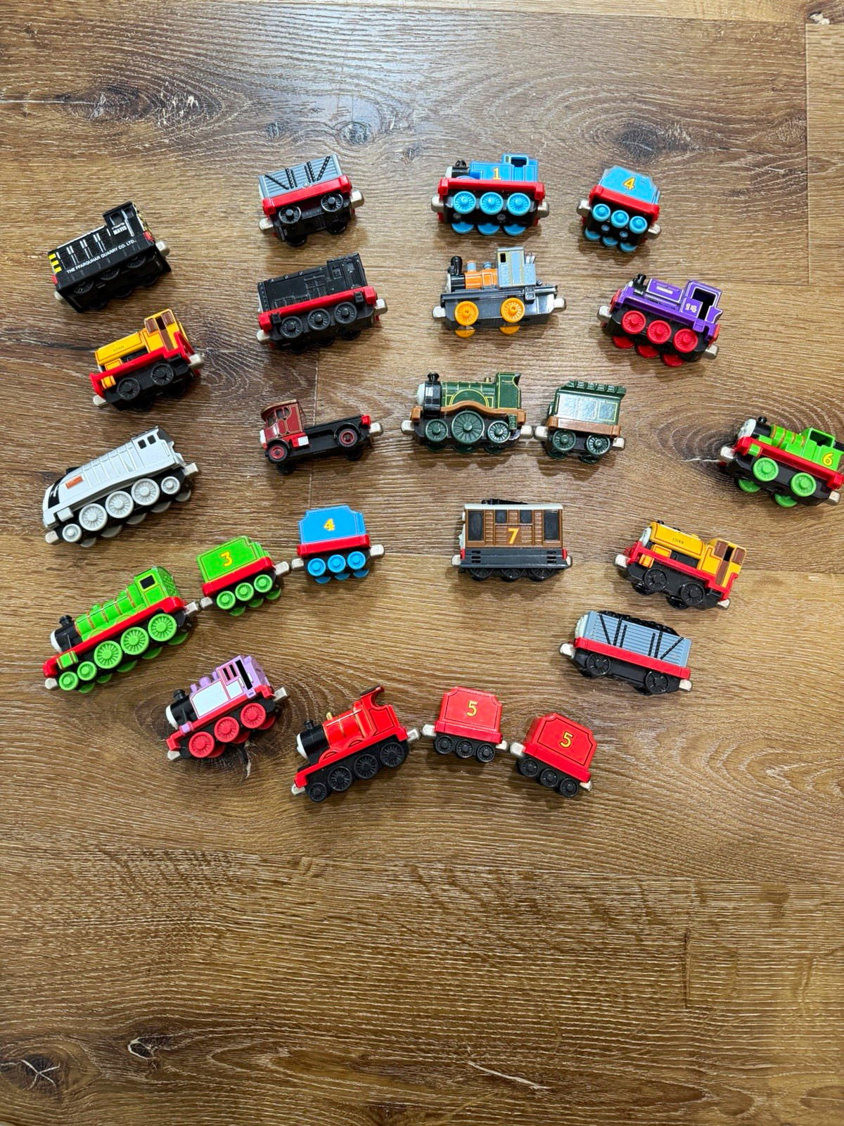 Vintage Thomas & Friends Take Along Metal Train Lot 23 Engines/Tenders