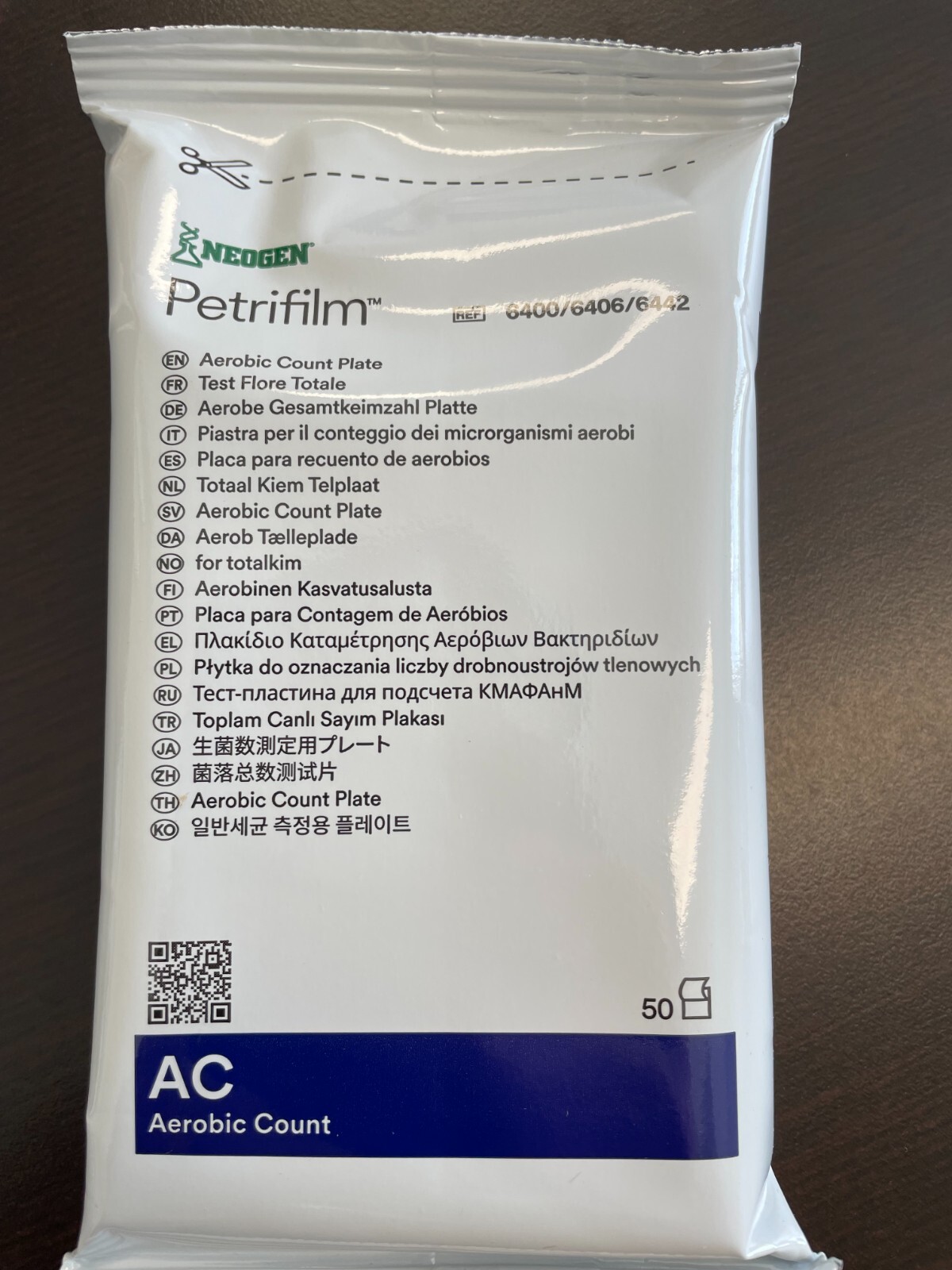 Qty 50 × 3M Petrifilm Aerobic Count Plates, REF 6400 Exp. 2027 Qty 50 × 3M Petrifilm Aerobic Count Plates, REF 6400 Exp. 2027