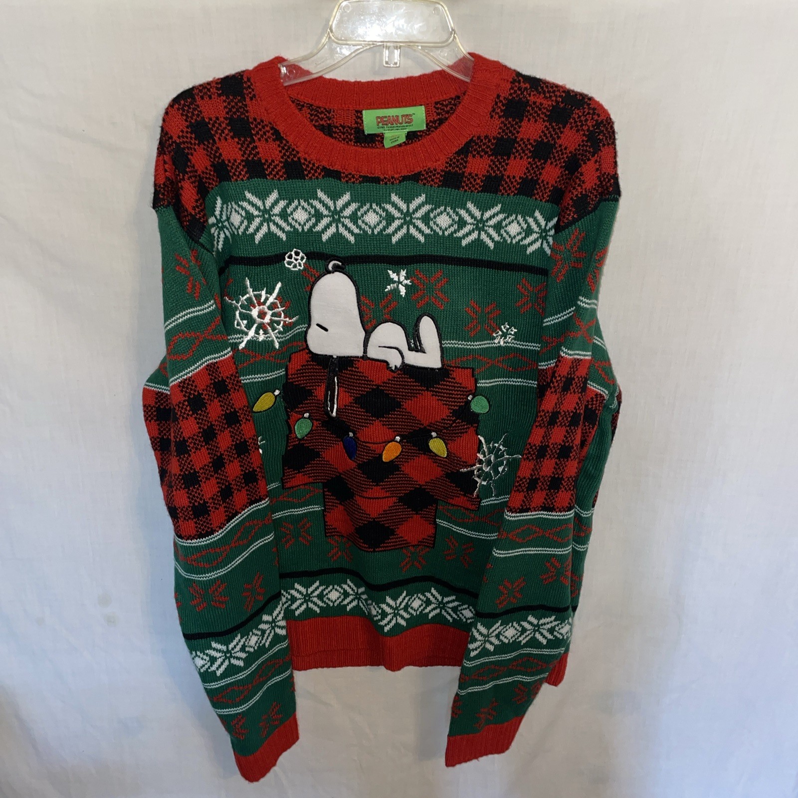 Peanuts Men’s Holiday Sweater Size XL Green Red Outdoors Going Out Party Peanuts Men’s Holiday Sweater Size XL Green Red Outdoors Going Out Party