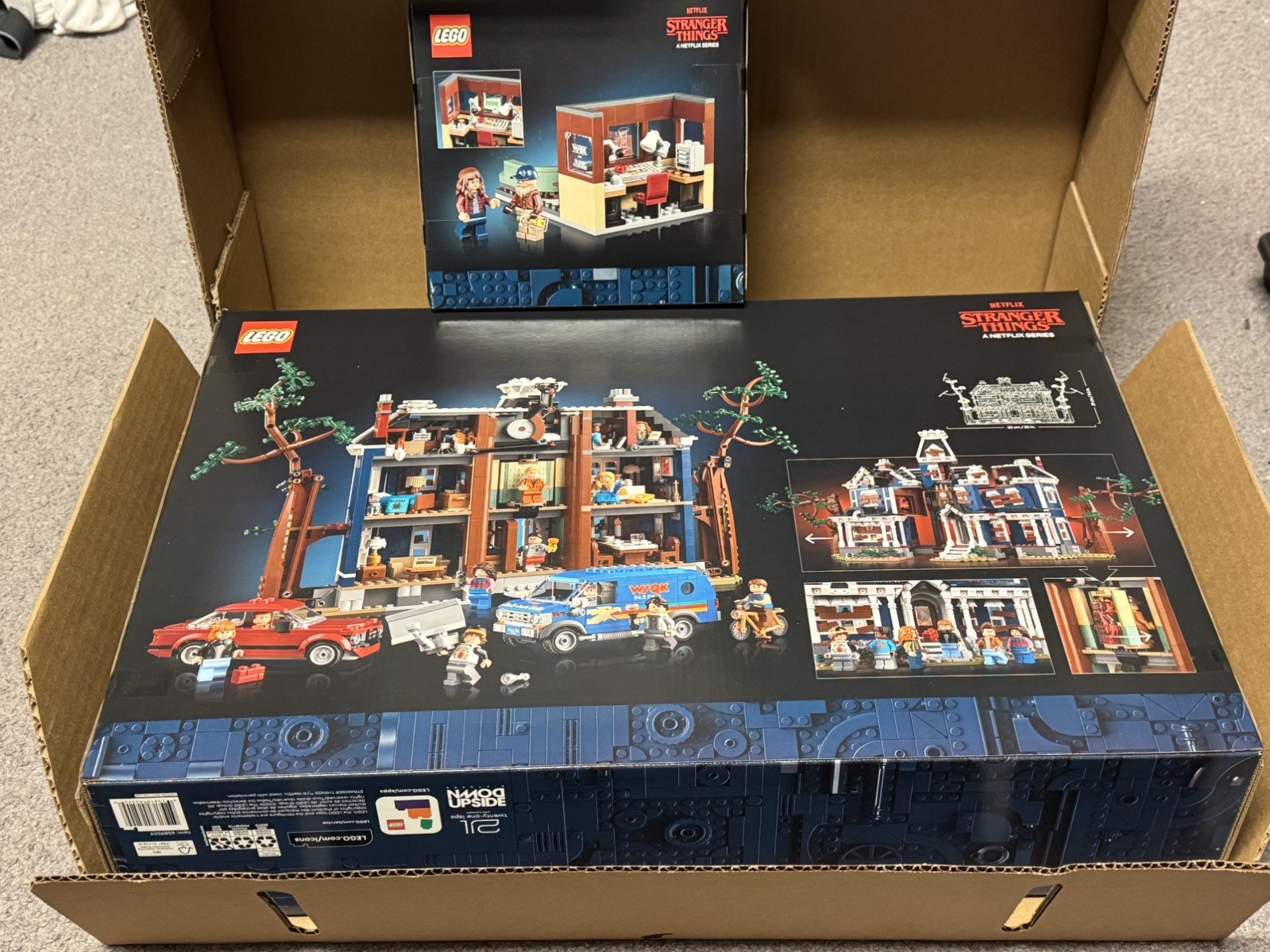 lego stranger things: the creel house 11370 + 40891 WSQK Radio Station+4-pack lego stranger things: the creel house 11370 + 40891 WSQK Radio Station+4-pack