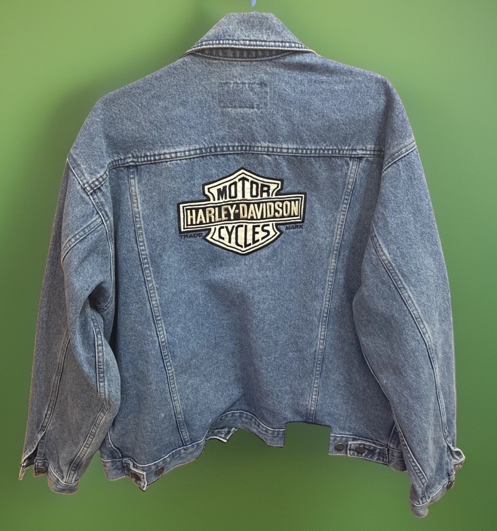 Vintage Men’s HARLEY DAVIDSON Denim Jacket (Large) Vintage Men’s HARLEY DAVIDSON Denim Jacket (Large)