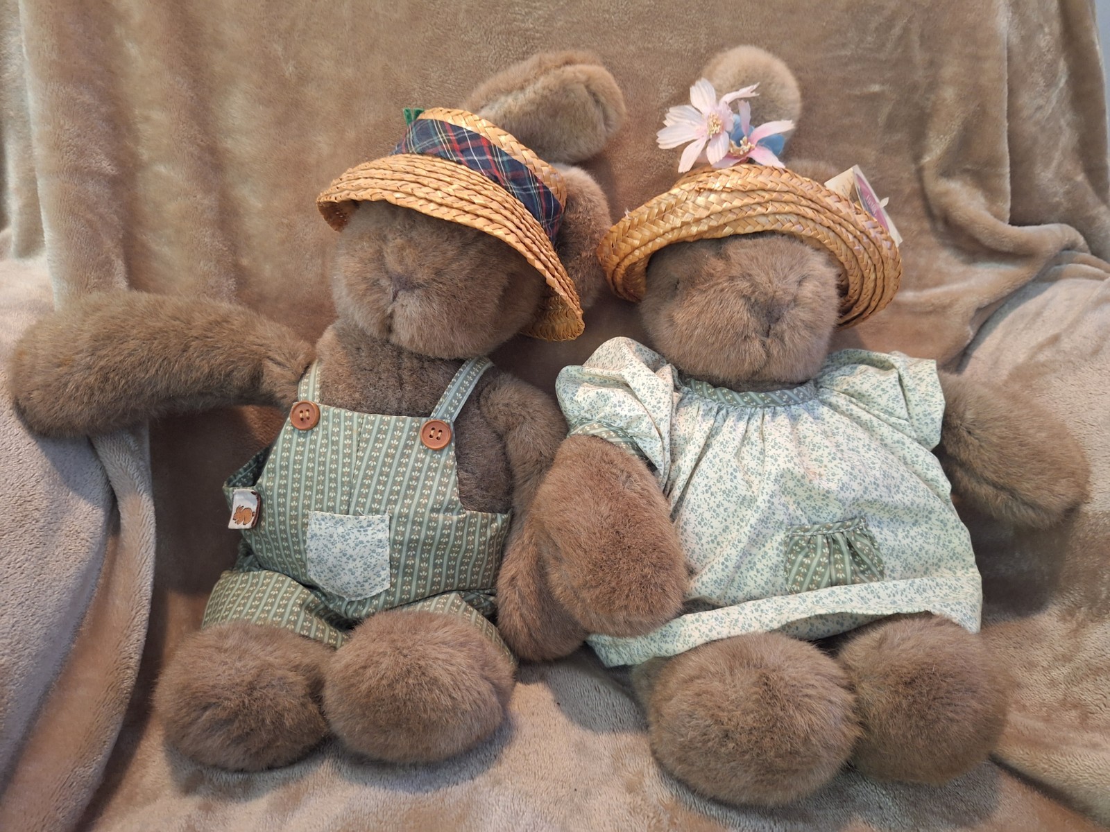 NEW Vintage 1985 Gund Bunny Tales Plush Lot of 2 with tags Vintage Classic NEW Vintage 1985 Gund Bunny Tales Plush Lot of 2 with tags Vintage Classic