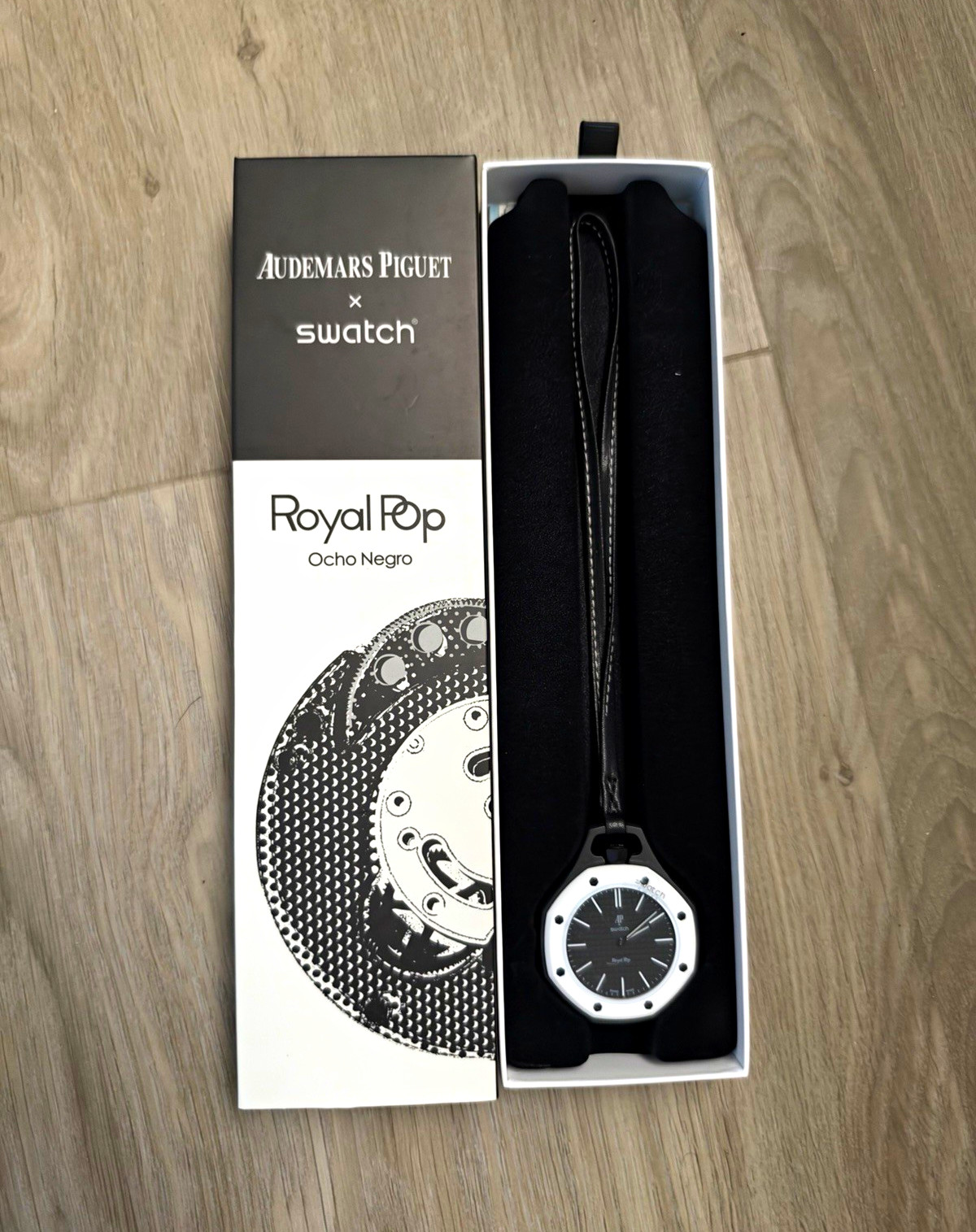 Swatch Royal Pop Ocho Negro Quartz Watch w/ Box (NO BAND) Swatch Royal Pop Ocho Negro Quartz Watch w/ Box (NO BAND)