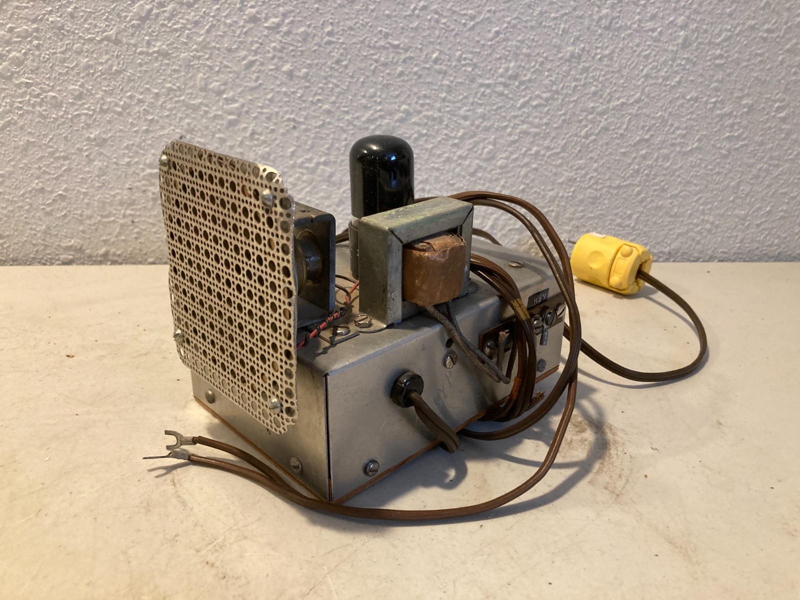 Vintage Custom Tube Audio Amp & Speaker Module For Ham Radio Receiver Workbench Vintage Custom Tube Audio Amp & Speaker Module For Ham Radio Receiver Workbench
