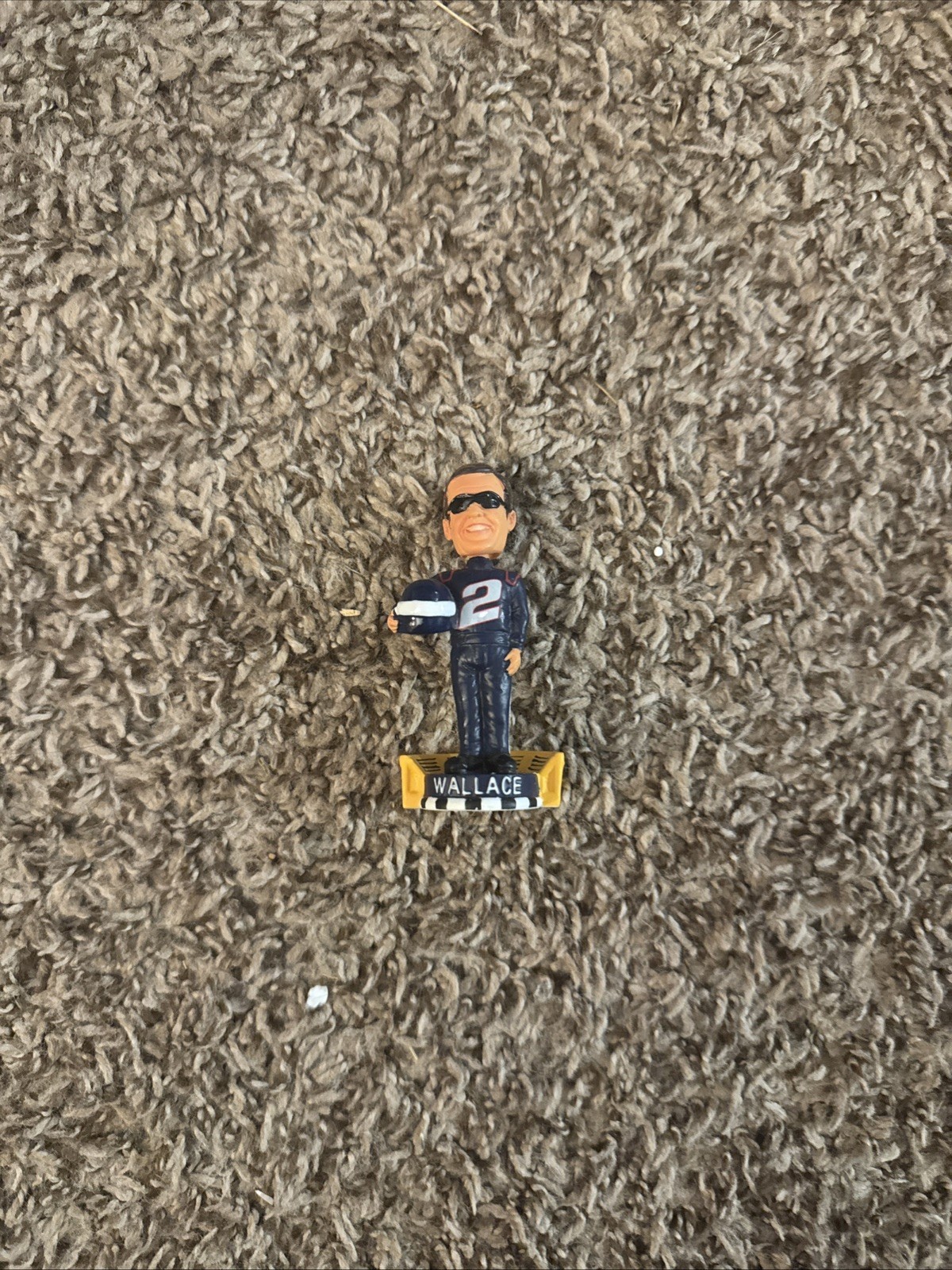 2003 Forever Legends of the Track Rusty Wallace Mini Bobblehead Nascar #2 2003 Forever Legends of the Track Rusty Wallace Mini Bobblehead Nascar #2