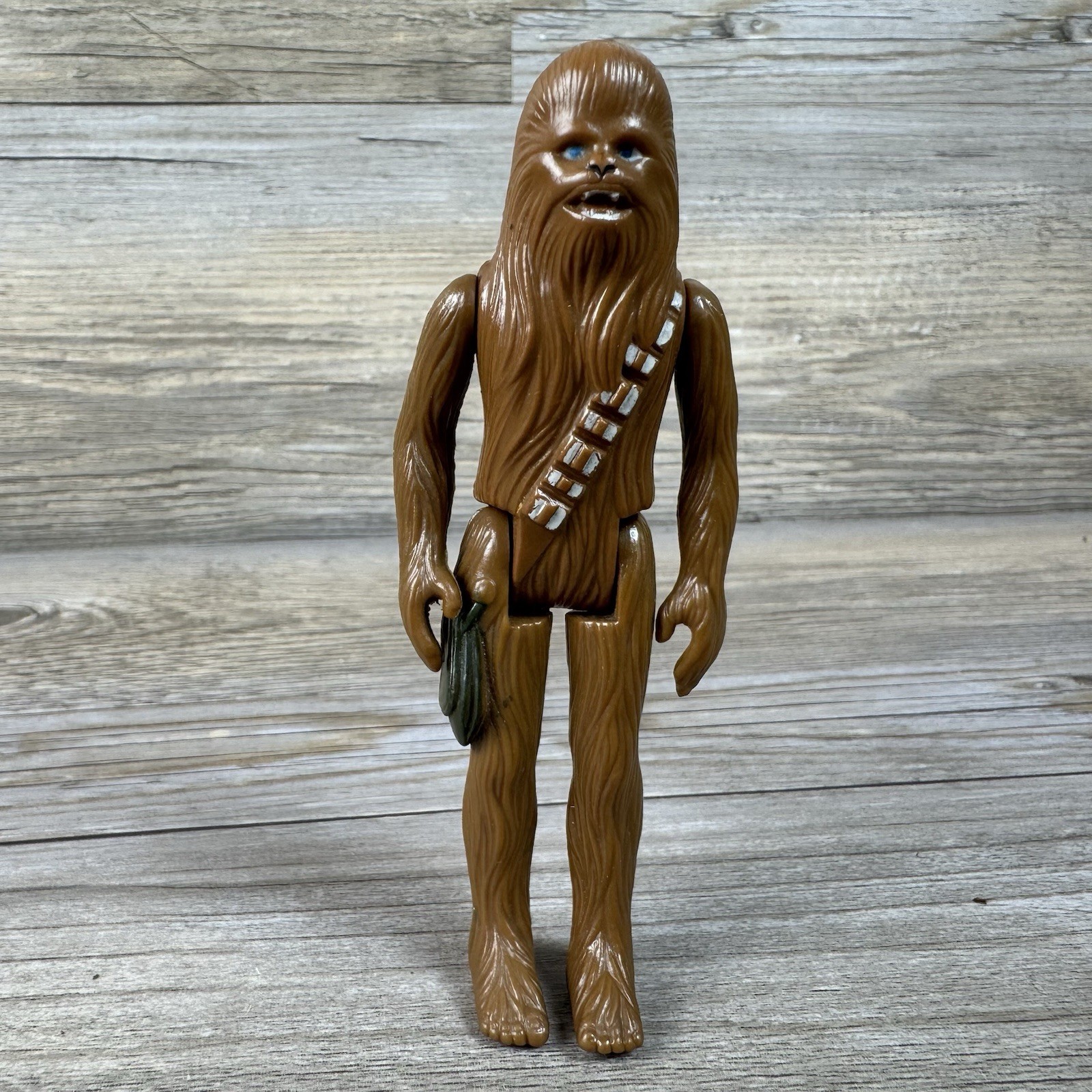 Vintage Kenner Star Wars Chewbacca ANH 1977 Figure Only Vintage Kenner Star Wars Chewbacca ANH 1977 Figure Only