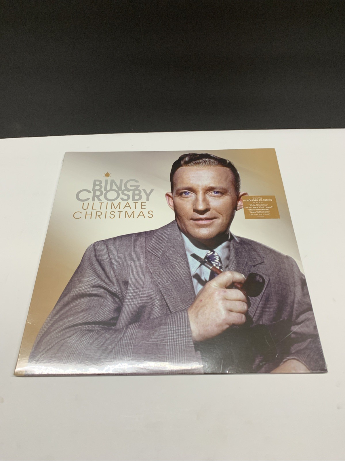 Bing Crosby ULTIMATE CHRISTMAS (Vinyl Record, 2024, Limited Apple Red color) NEW Bing Crosby ULTIMATE CHRISTMAS (Vinyl Record, 2024, Limited Apple Red color) NEW