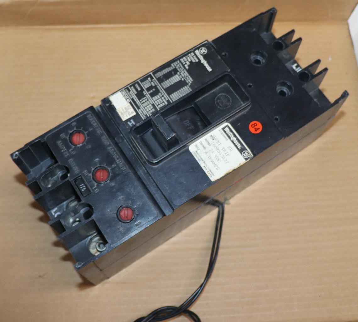 One Westinghouse K3250F w/ 175 Amp Trip KB175 600VAC & Shunt Trip 2609D4G27 OG84