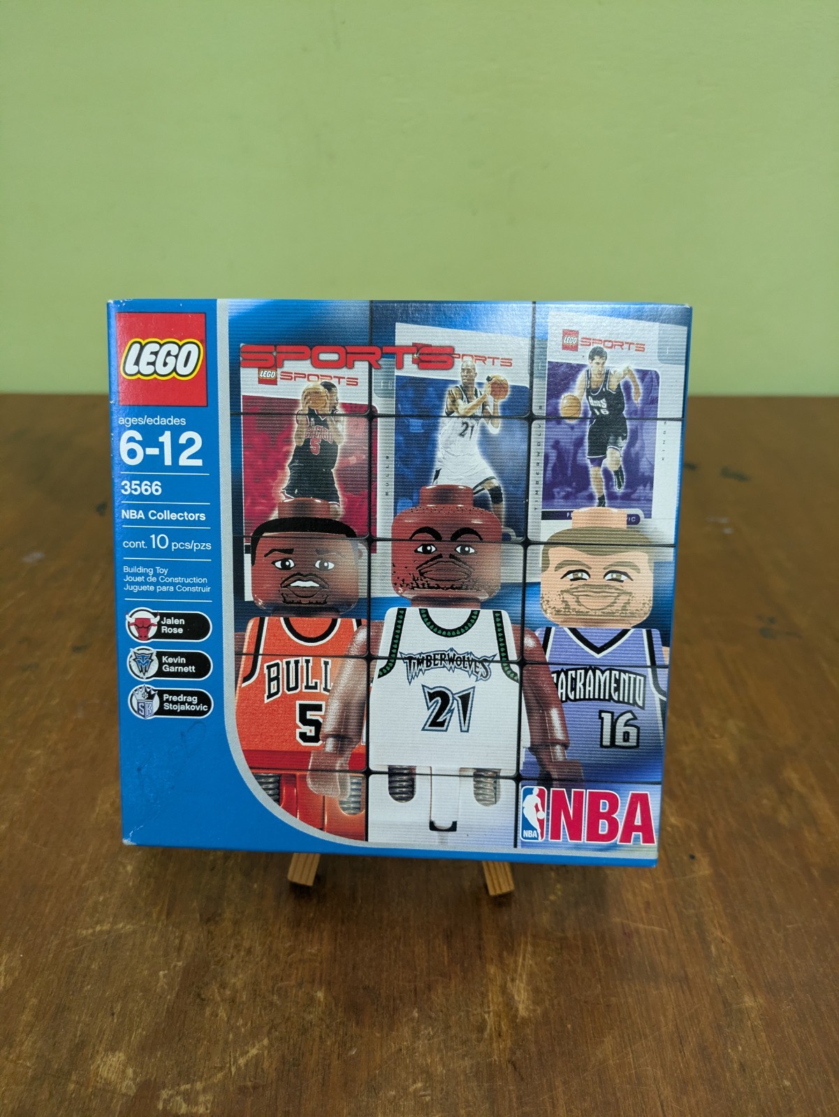 LEGO Sports Basketball NBA Collectors 3566 Garnett Rose Stojakovic  Unopened Box