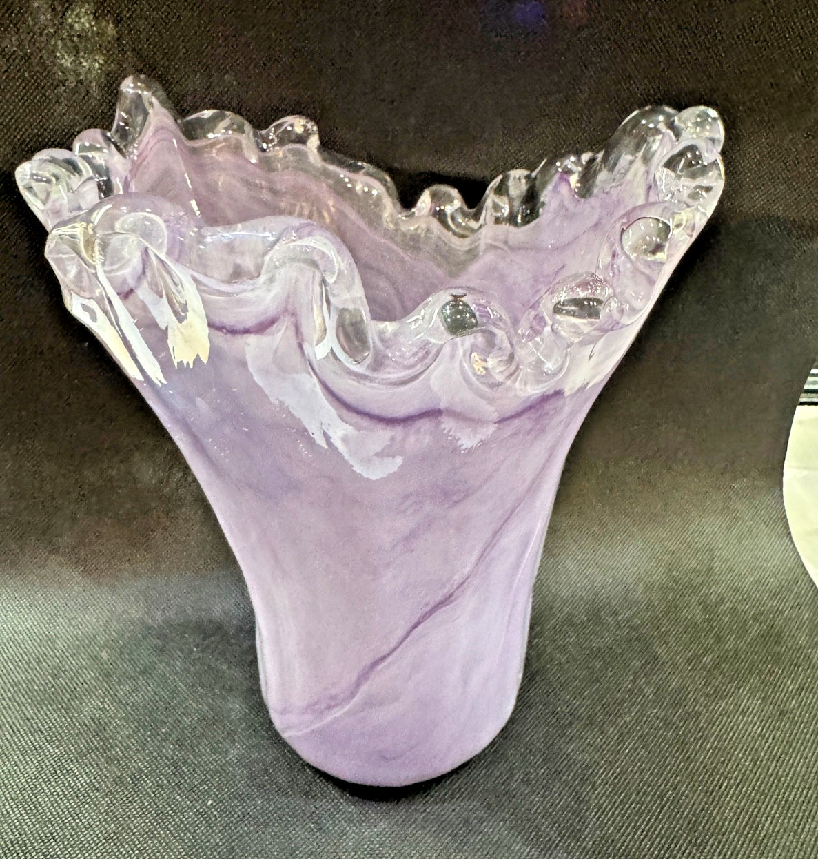 Vintage Murano-style lavender art glass vase, swirl pattern & clear ruffle rim
