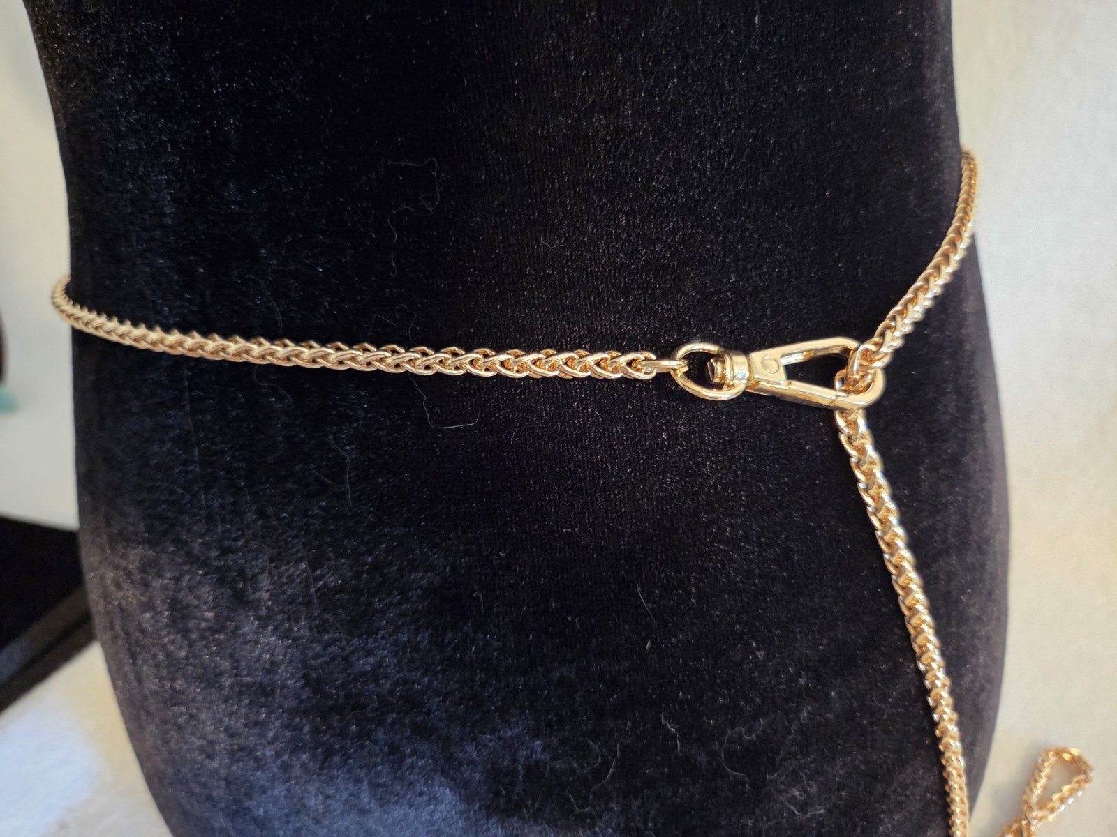 Vintage Byzantine Chain Belt Gold Tone Up To 44\