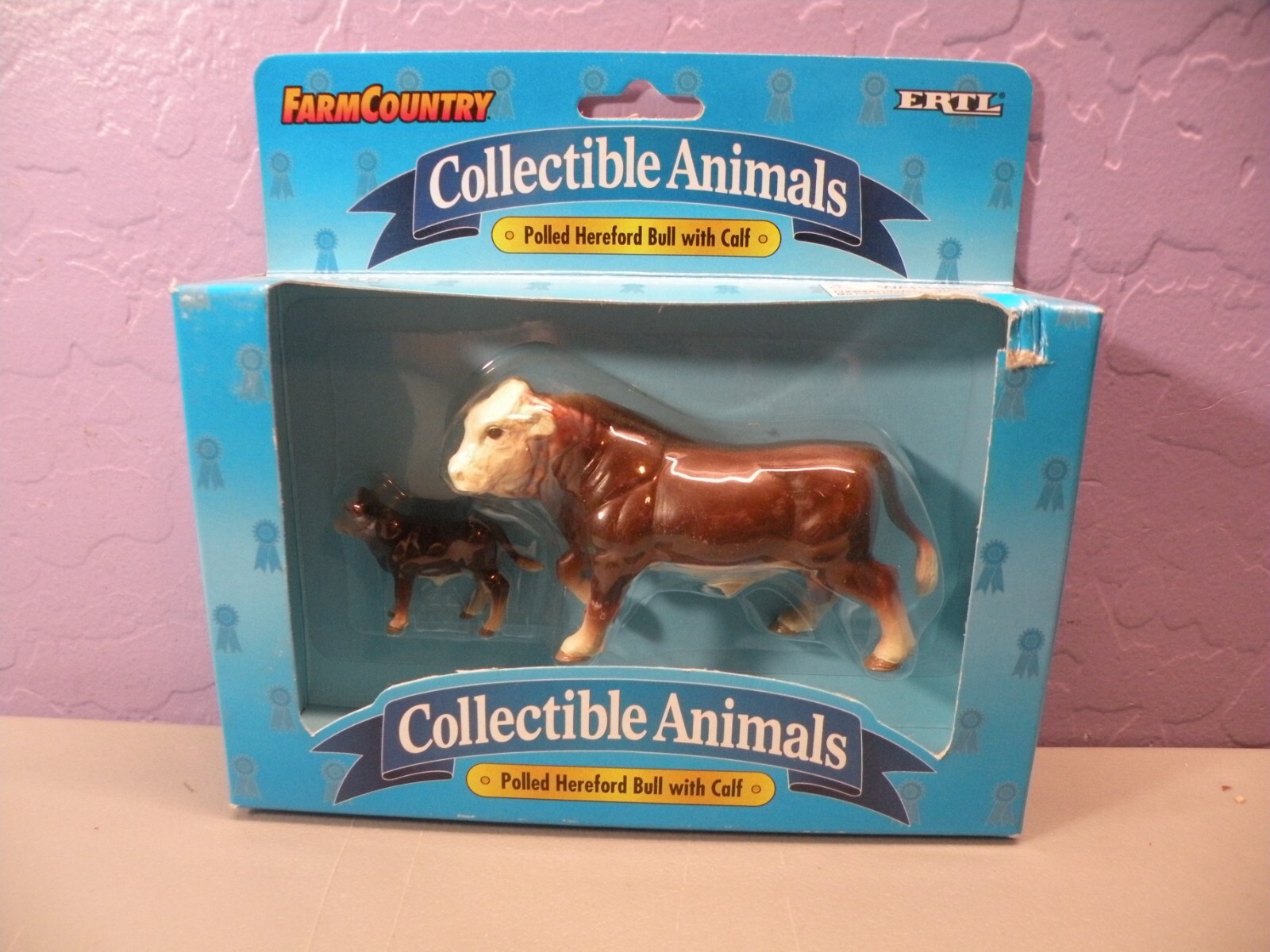 Ertl Farm Country Polled Hereford Bull w Calf Collectible Farm Animals NIB 1995 Ertl Farm Country Polled Hereford Bull w Calf Collectible Farm Animals NIB 1995