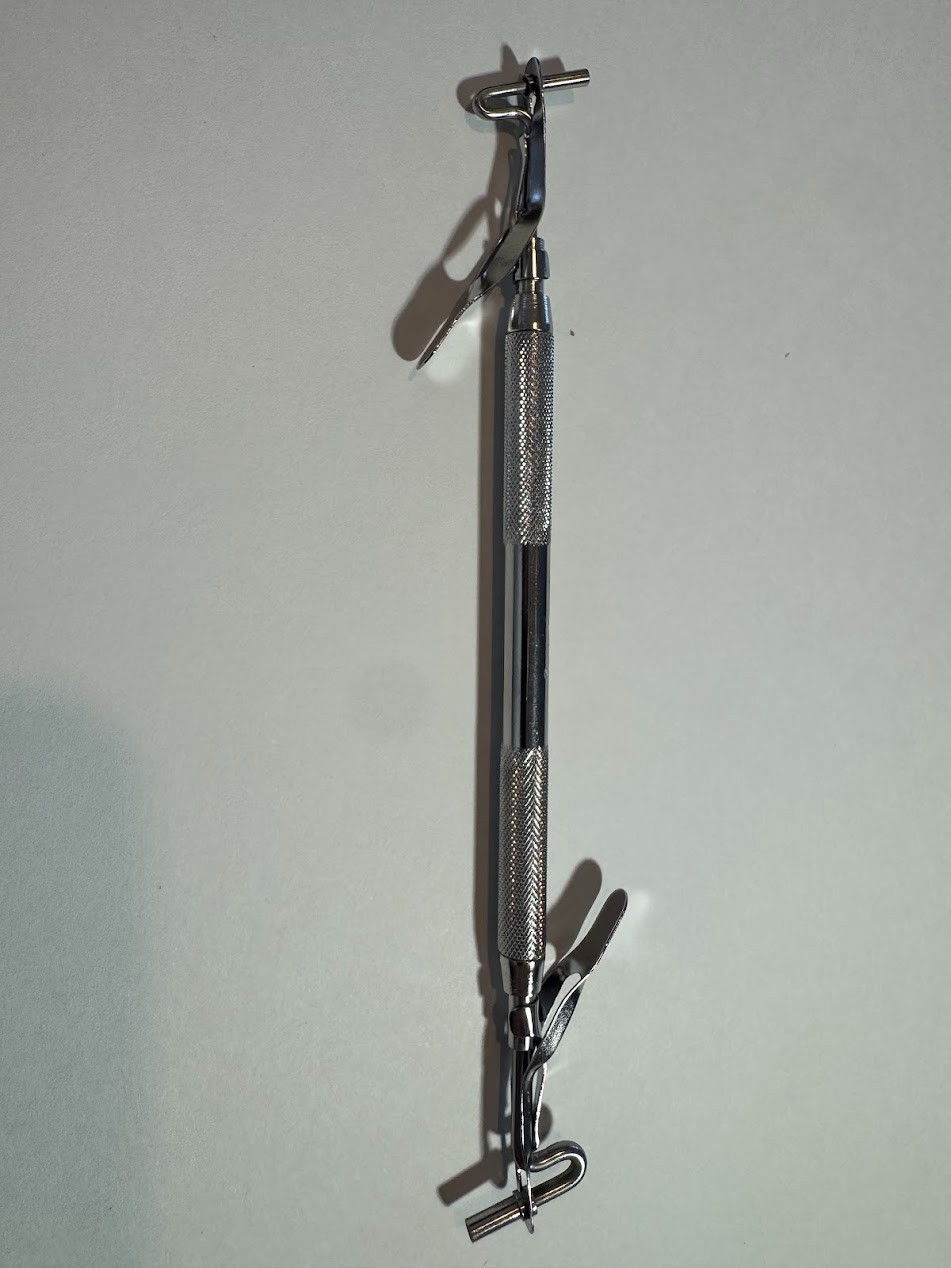 Hu-Friedy Double-Ended Amalgam Carrier