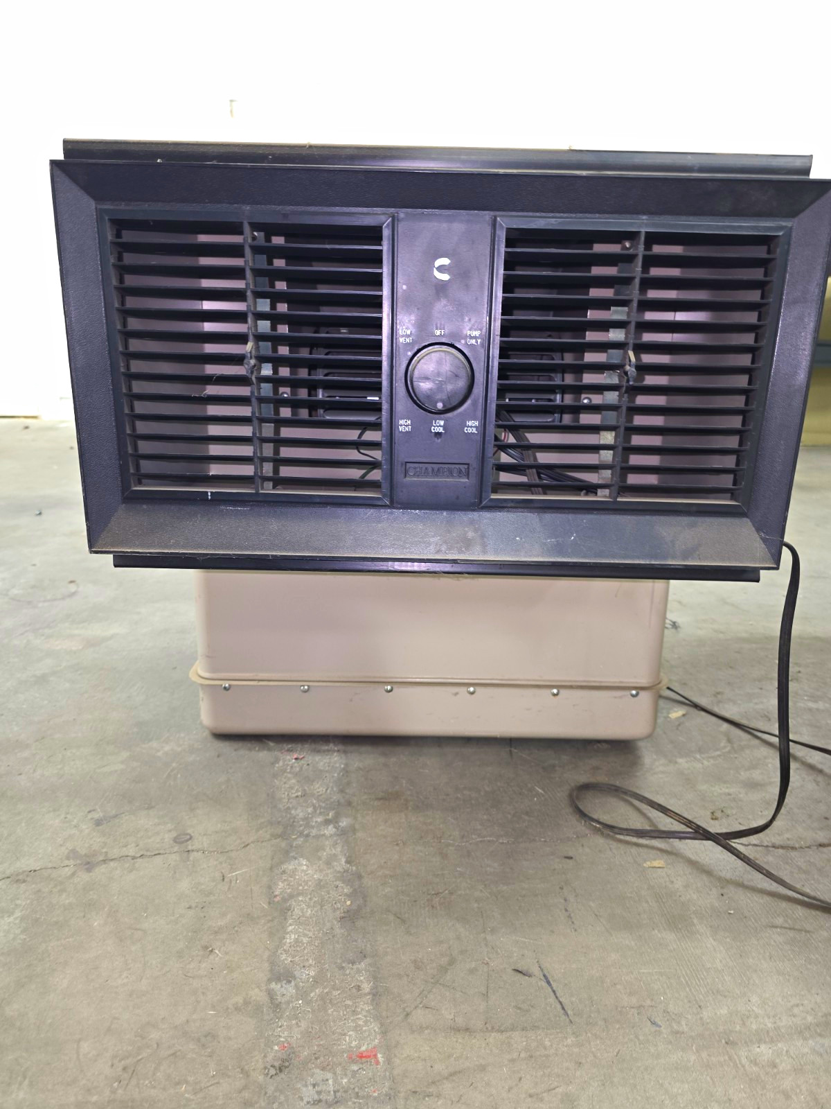 Champion Cooler WCM 28 Window Evaporative AC 115V Beige Analog Controls
