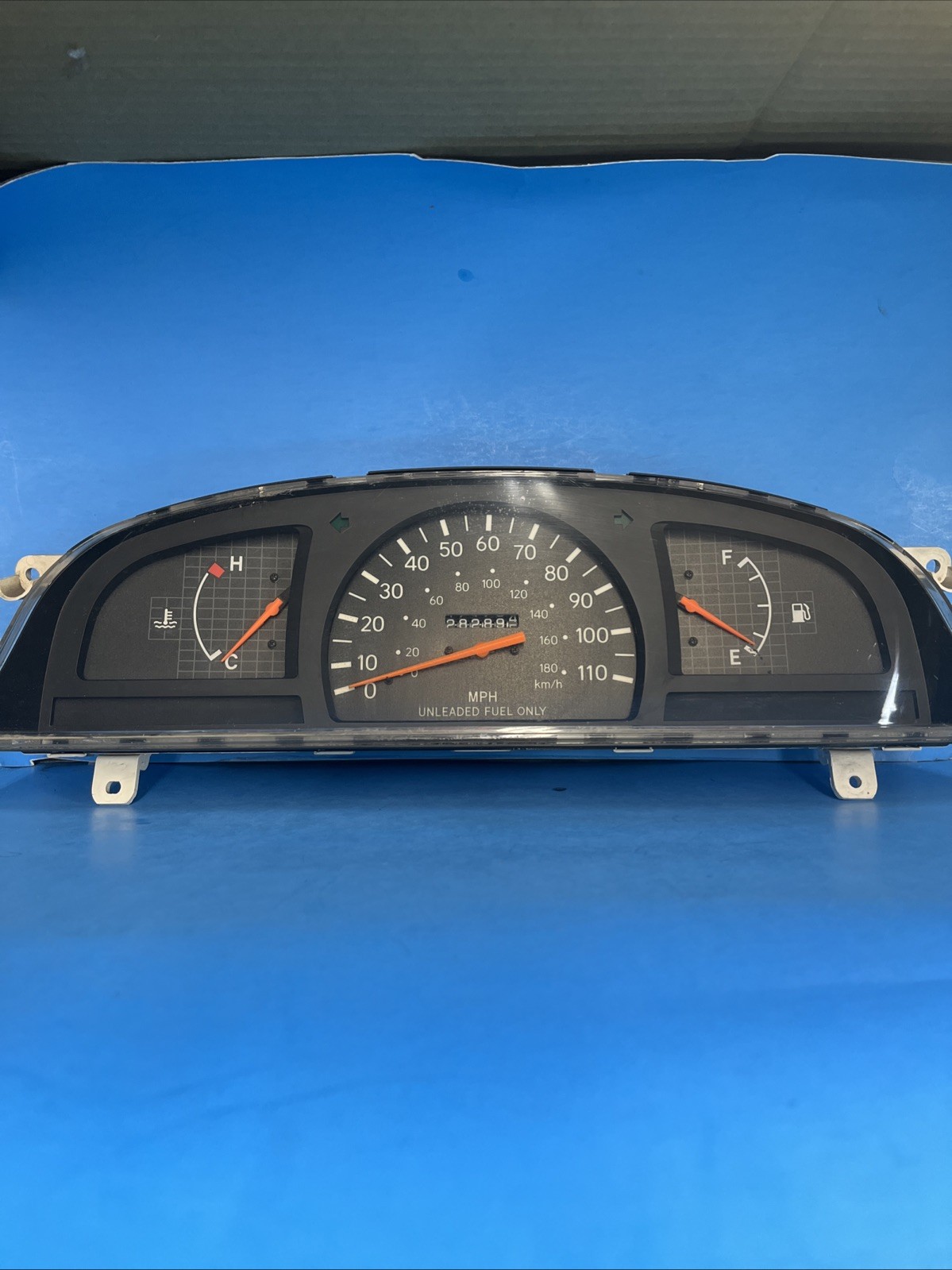 OEM 1998 Toyota Tacoma Instrument Speedometer Cluster 282K 83800-04070 OEM 1998 Toyota Tacoma Instrument Speedometer Cluster 282K 83800-04070