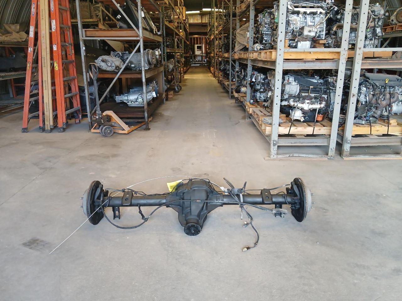 12-14 FORD F150 REAR AXLE ASSEMBLY 9.75\