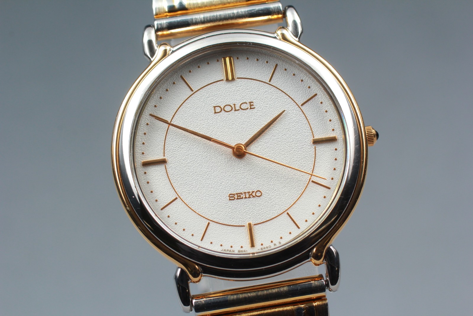 Vintage 1993 [Near MINT] SEIKO DOLCE 8N41-6110 Quartz Unisex Watch From JAPAN