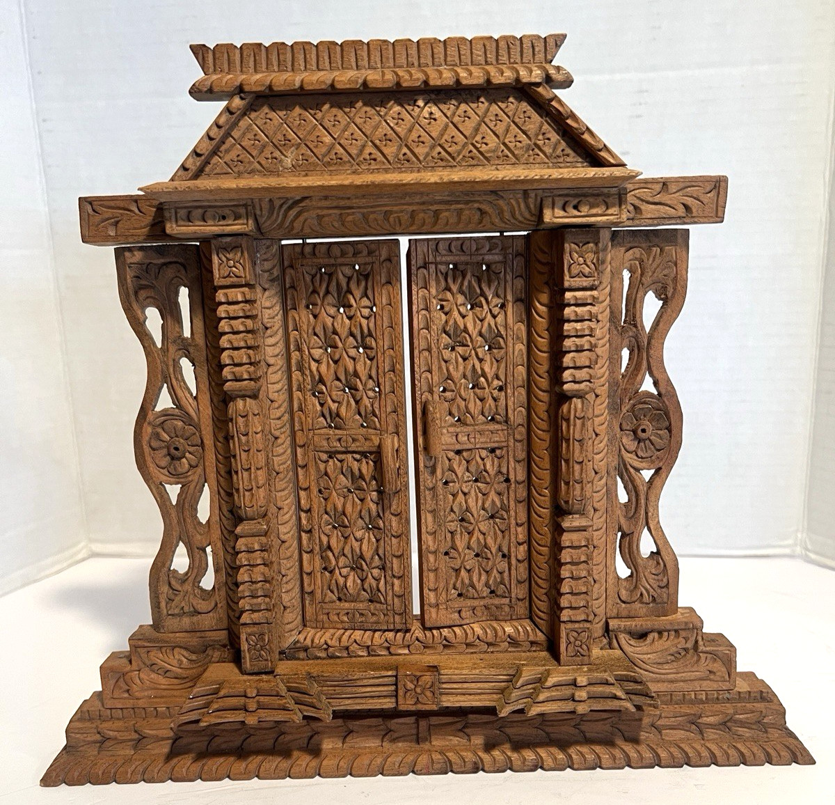 Vintage Nepali Wooden Carved Newar Door Wall Hanging Tibetan Nepal Home Décor Vintage Nepali Wooden Carved Newar Door Wall Hanging Tibetan Nepal Home Décor