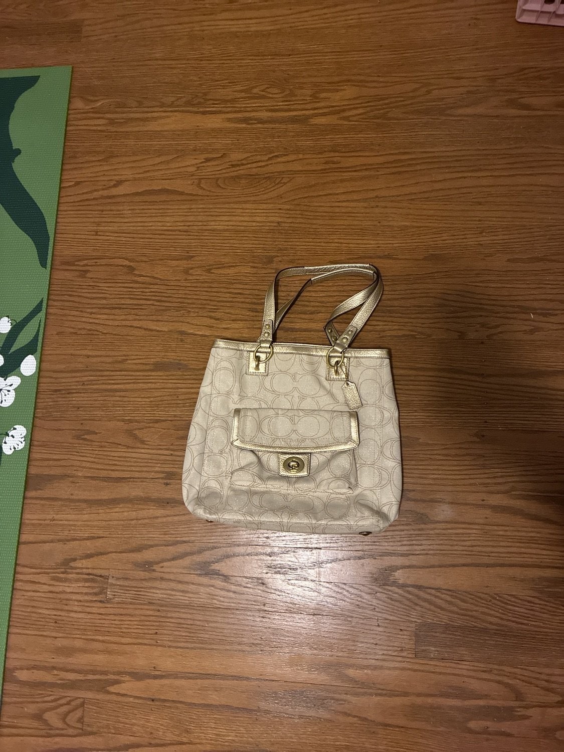 Coach Signature Turnlock Pocket Tote Bag M Beige Jacquard Canvas Womens Charm