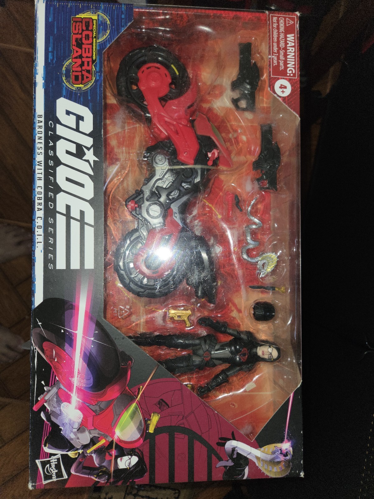  G.I. Joe Baroness with Cobra C.O.I.L. Cobra Islandbox sealed but a little warn