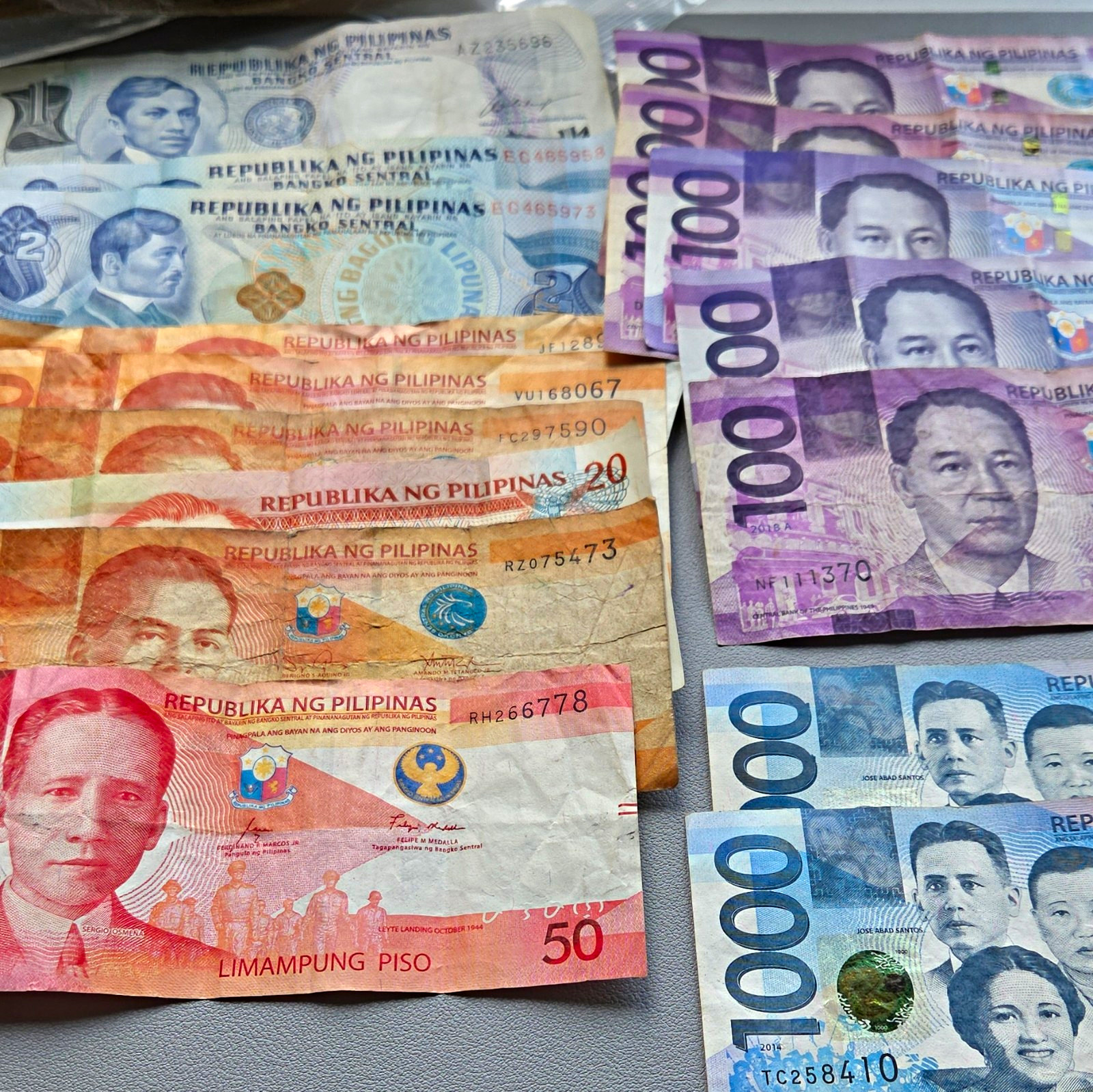 Philippines Banknotes Mixed Lot ₱1 ₱2 ₱20 ₱50 ₱100 ₱1000 Circulated