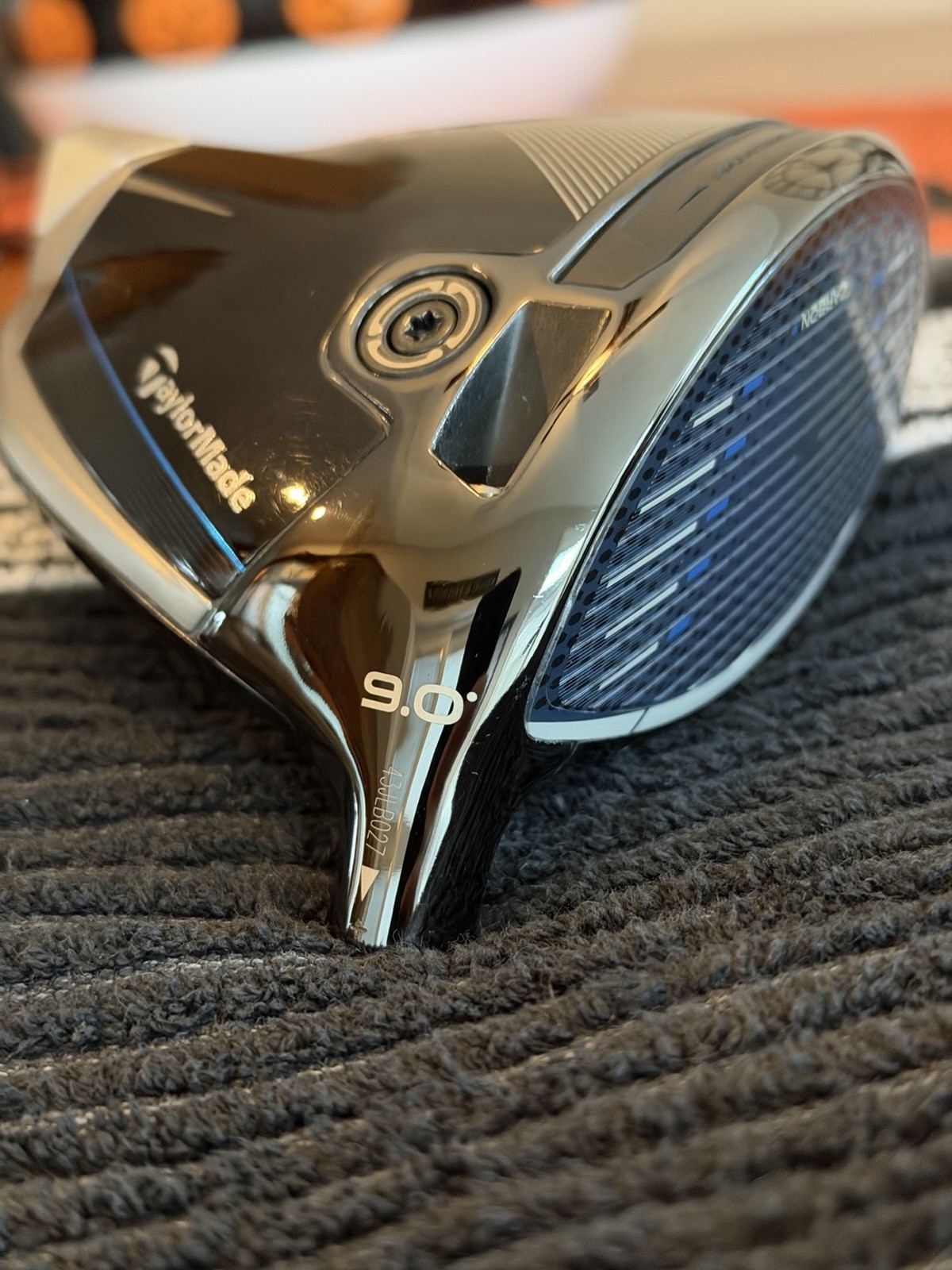 Tour Issue TaylorMade Qi10 Core Dot 9* Driver Head Tour Issue TaylorMade Qi10 Core Dot 9* Driver Head
