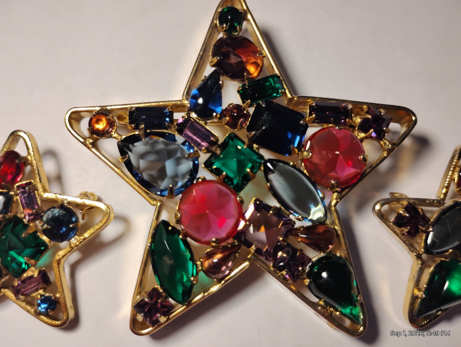 Rare Schreiner 3 Piece Star Brooch and Matchintg Lapel Pins Rare Schreiner 3 Piece Star Brooch and Matchintg Lapel Pins