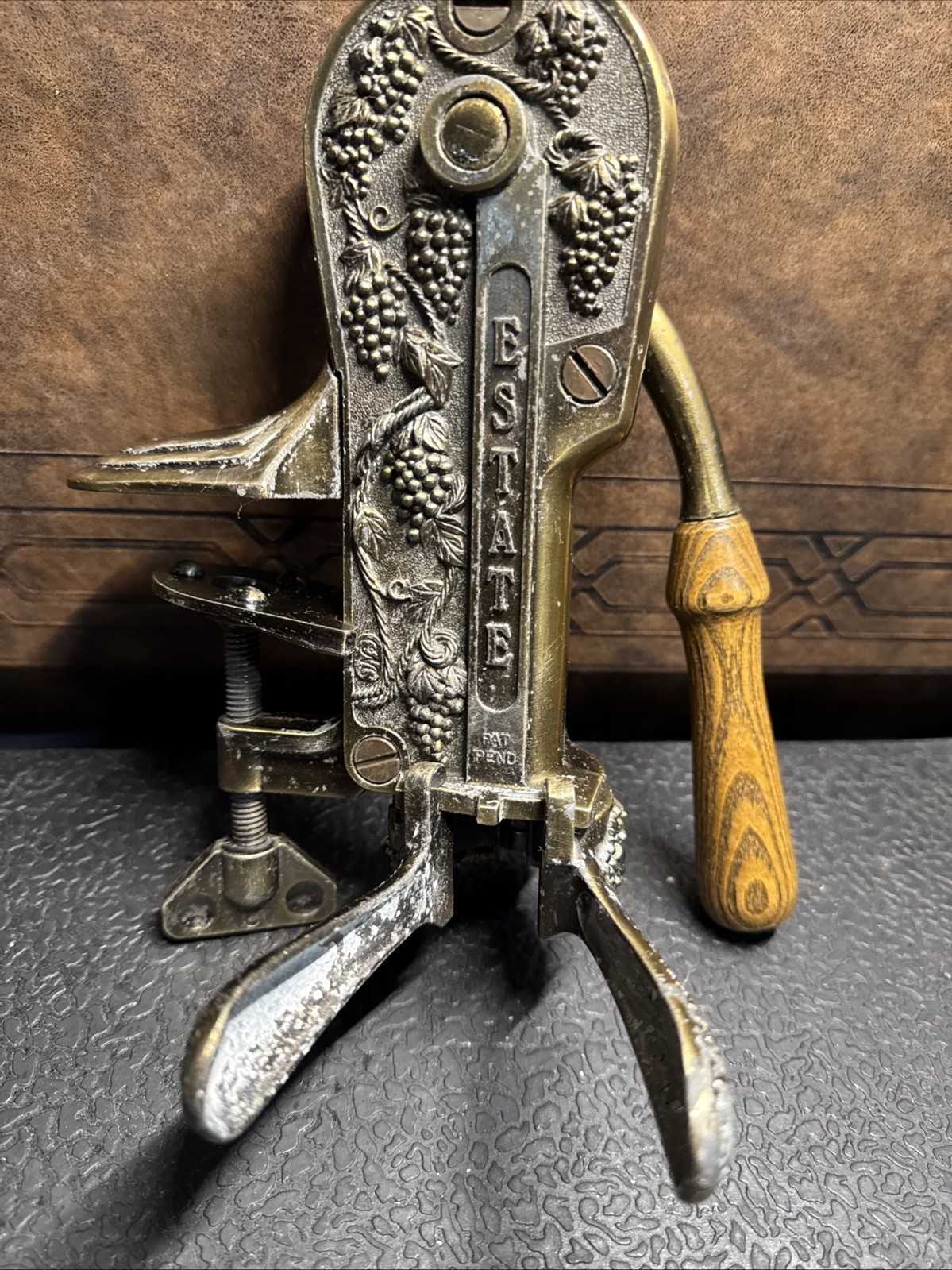 VTG 1981 First Prod.  Top Rogar Estate Corkmaster Wine Opener Cast Zinc Alloy