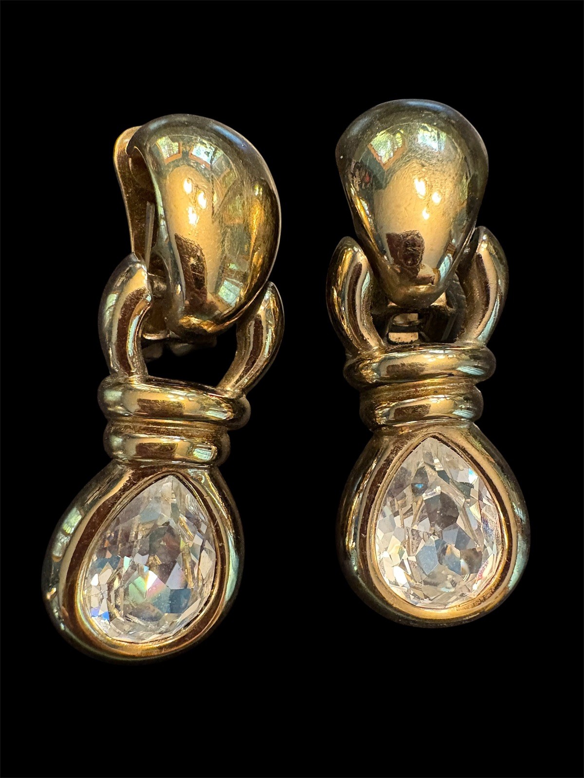 Vintage AGATHA PARIS teardrop  Yellow Goldtone Clip Earrings Signed