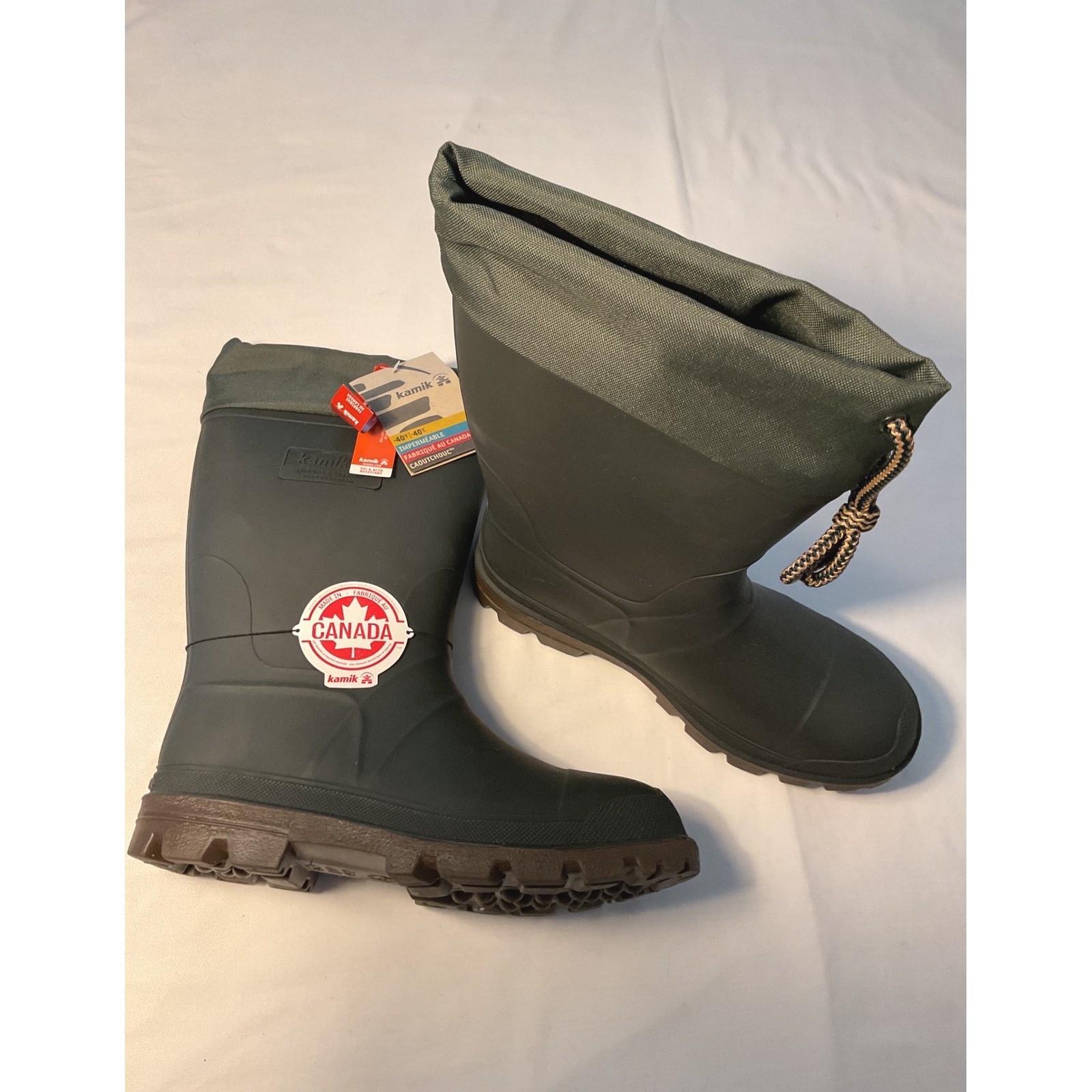 Kamik Hunter Mens Green Waterproof Winter Snow Boots Size 8 Made in Canada NWT