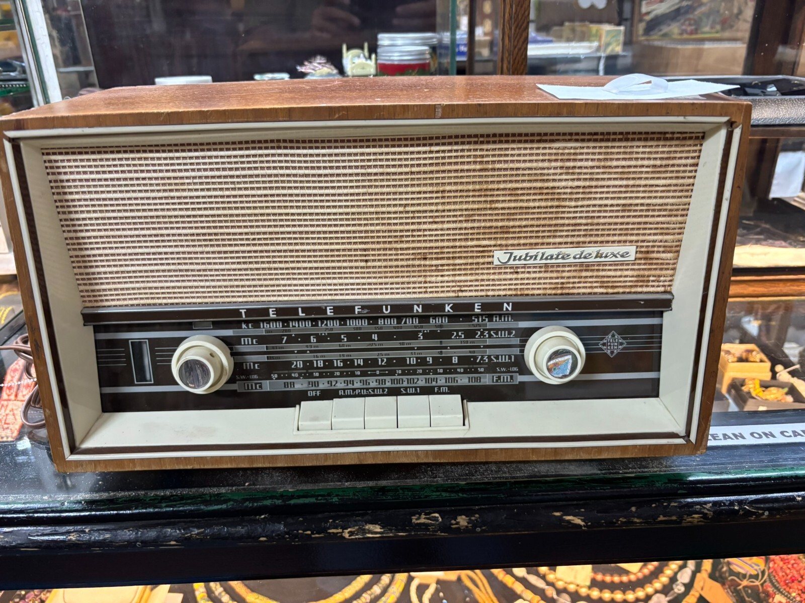 Vintage Telefunken Jubilate Deluxe 5461W Tuner WORKS WATCH VID