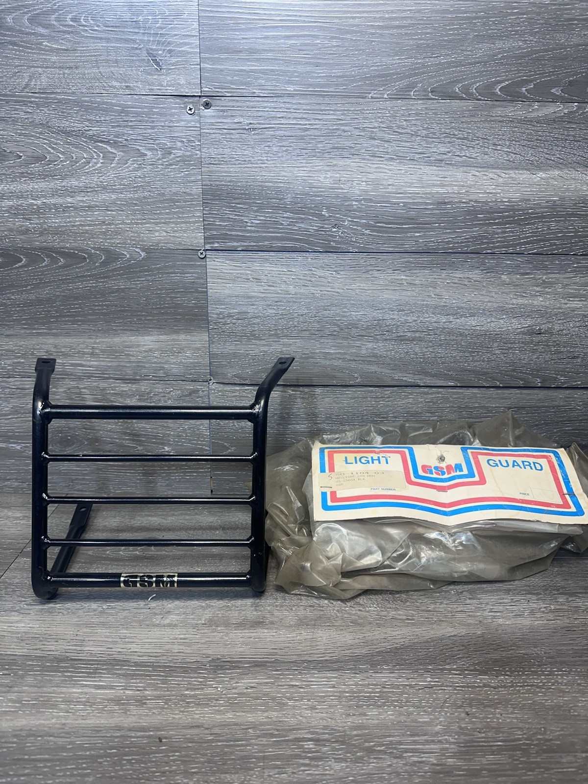 New NOS GSM 1985 Honda ATC 250SX Front Head Light Guard Shield Black New NOS GSM 1985 Honda ATC 250SX Front Head Light Guard Shield Black