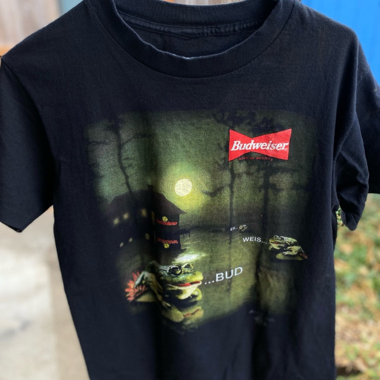 Vintage 1995 Budweiser Stanley Desantis Frog Promo Shirt Men's Collectible Tee Vintage 1995 Budweiser Stanley Desantis Frog Promo Shirt Men's Collectible Tee